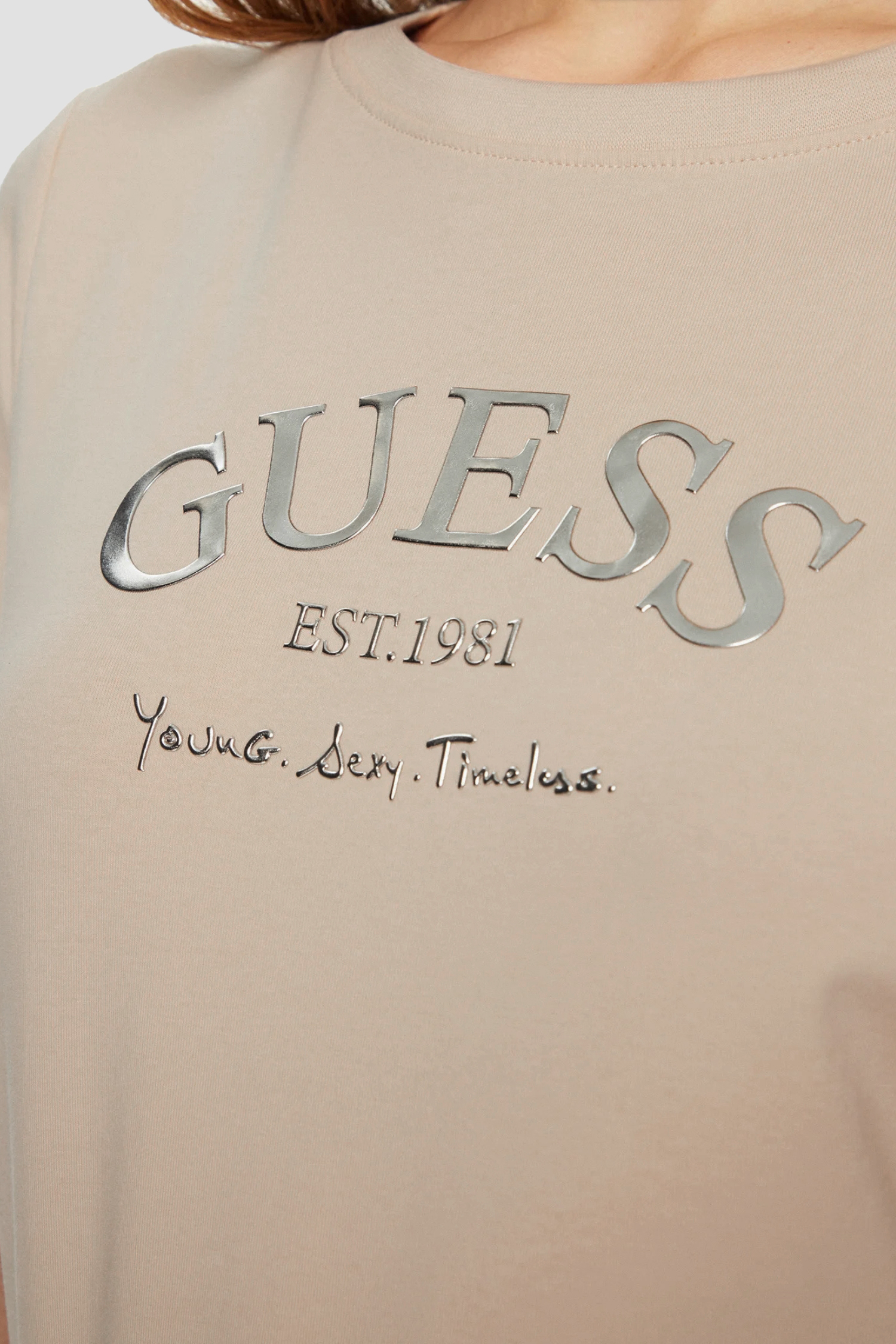 Жіноча бежева футболка Guess V5RI16.J1314;A13W