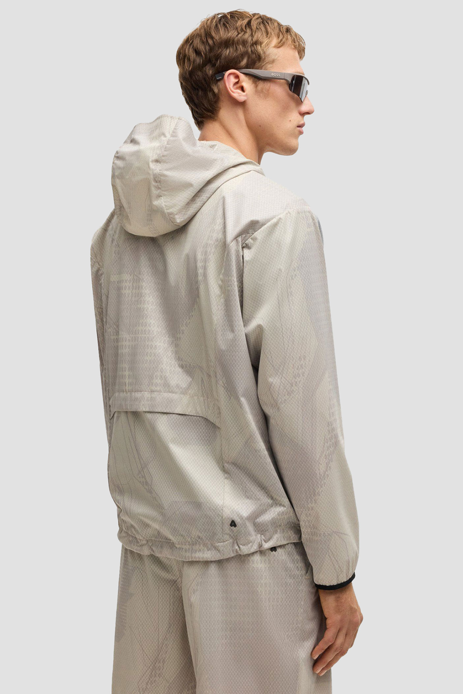 Мужская бежевая ветровка BOSS 50533763;284