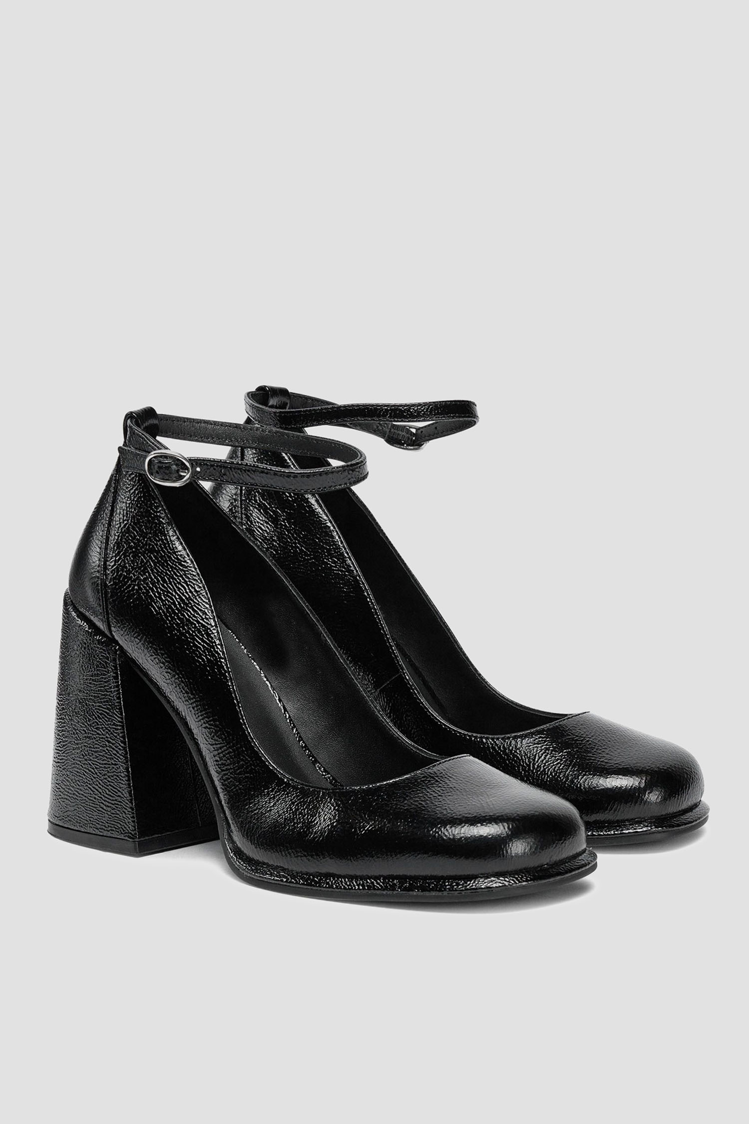 Жіночі чорні шкіряні туфлі HUGO 50536423;001