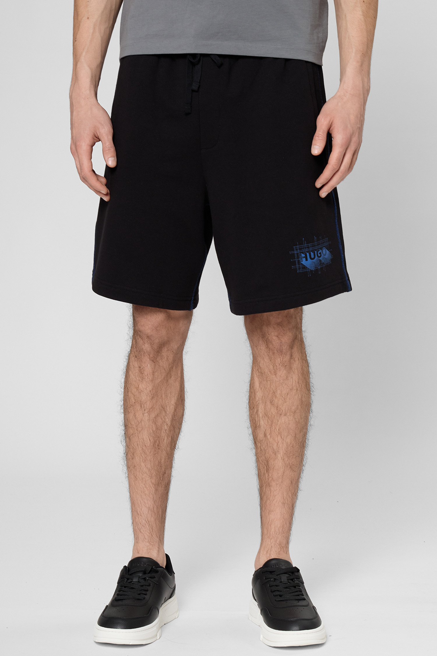 Чоловічі чорні шорти HUGO BLUE 50553499;001