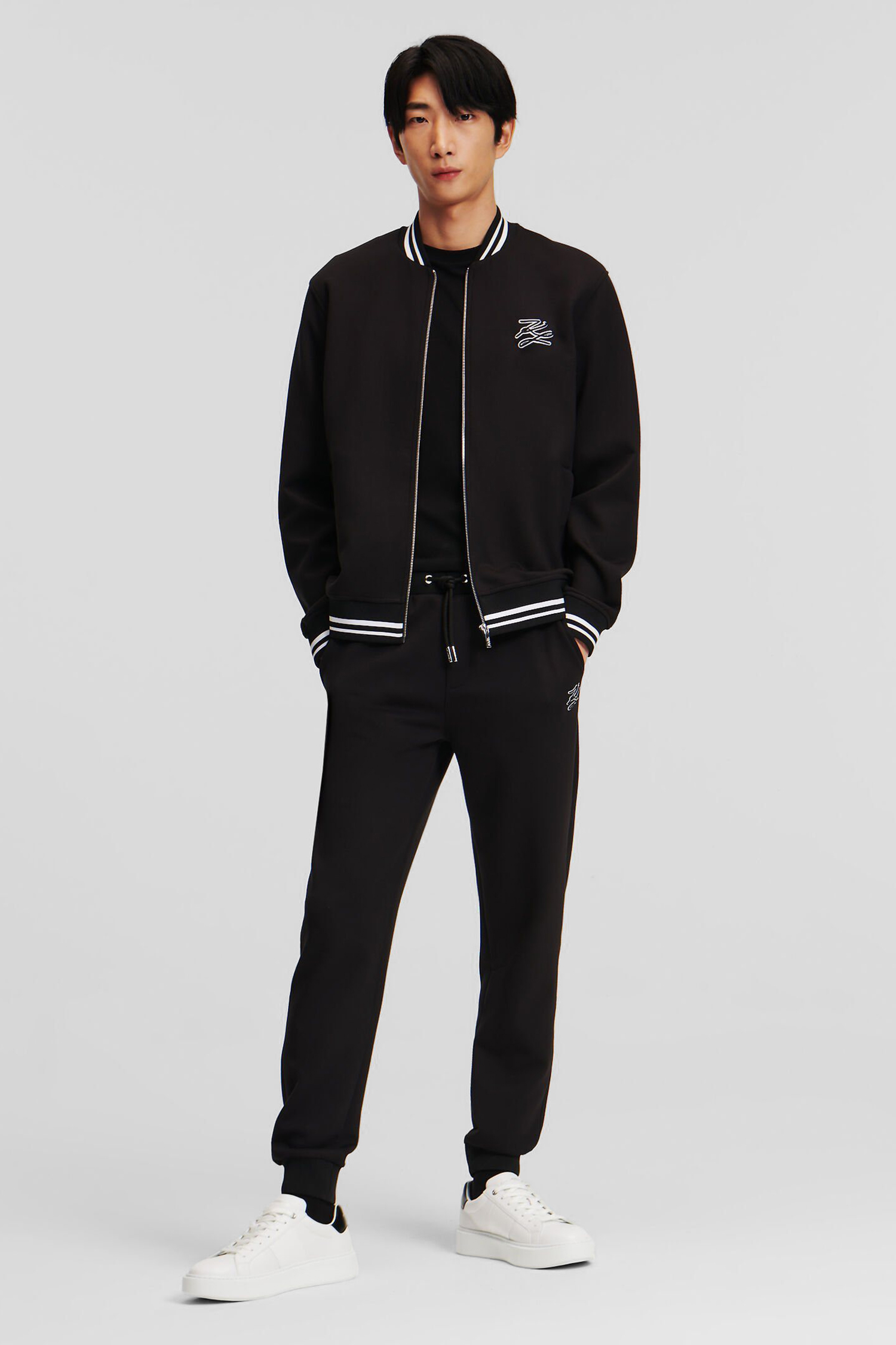 Мужские черные спортивные брюки Karl Lagerfeld 543904.705411;990