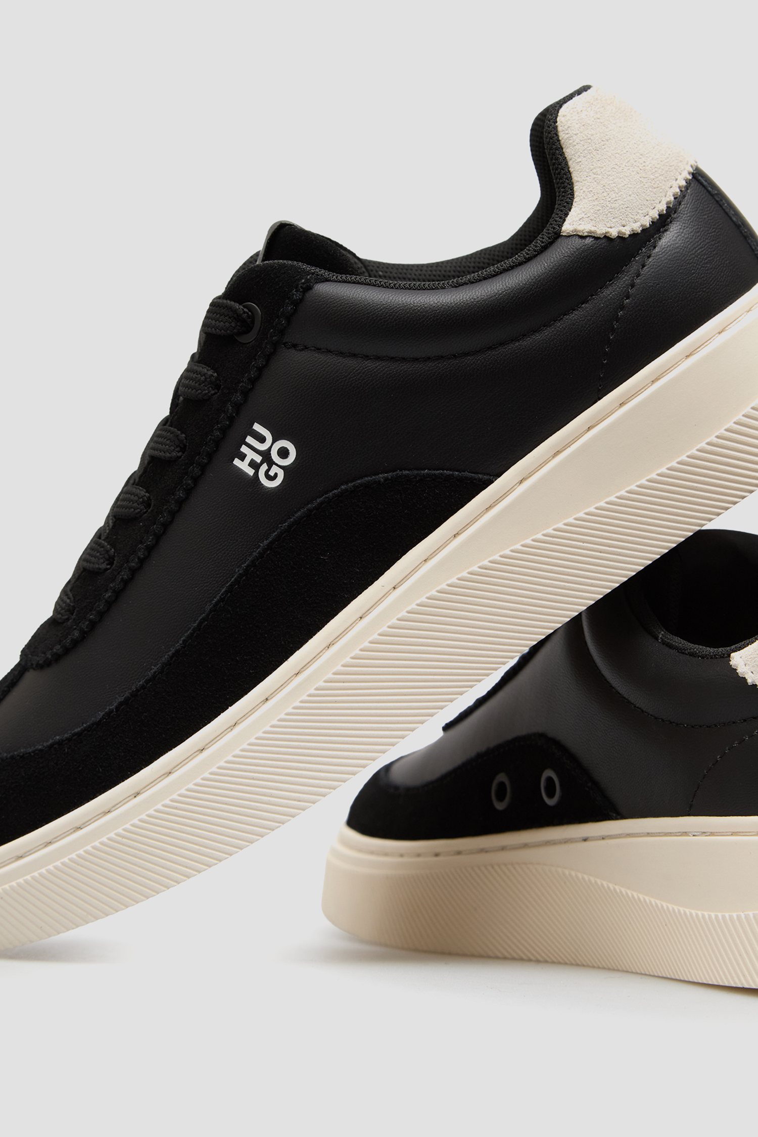 Жіночі чорні снікерси HUGO 50552700;002