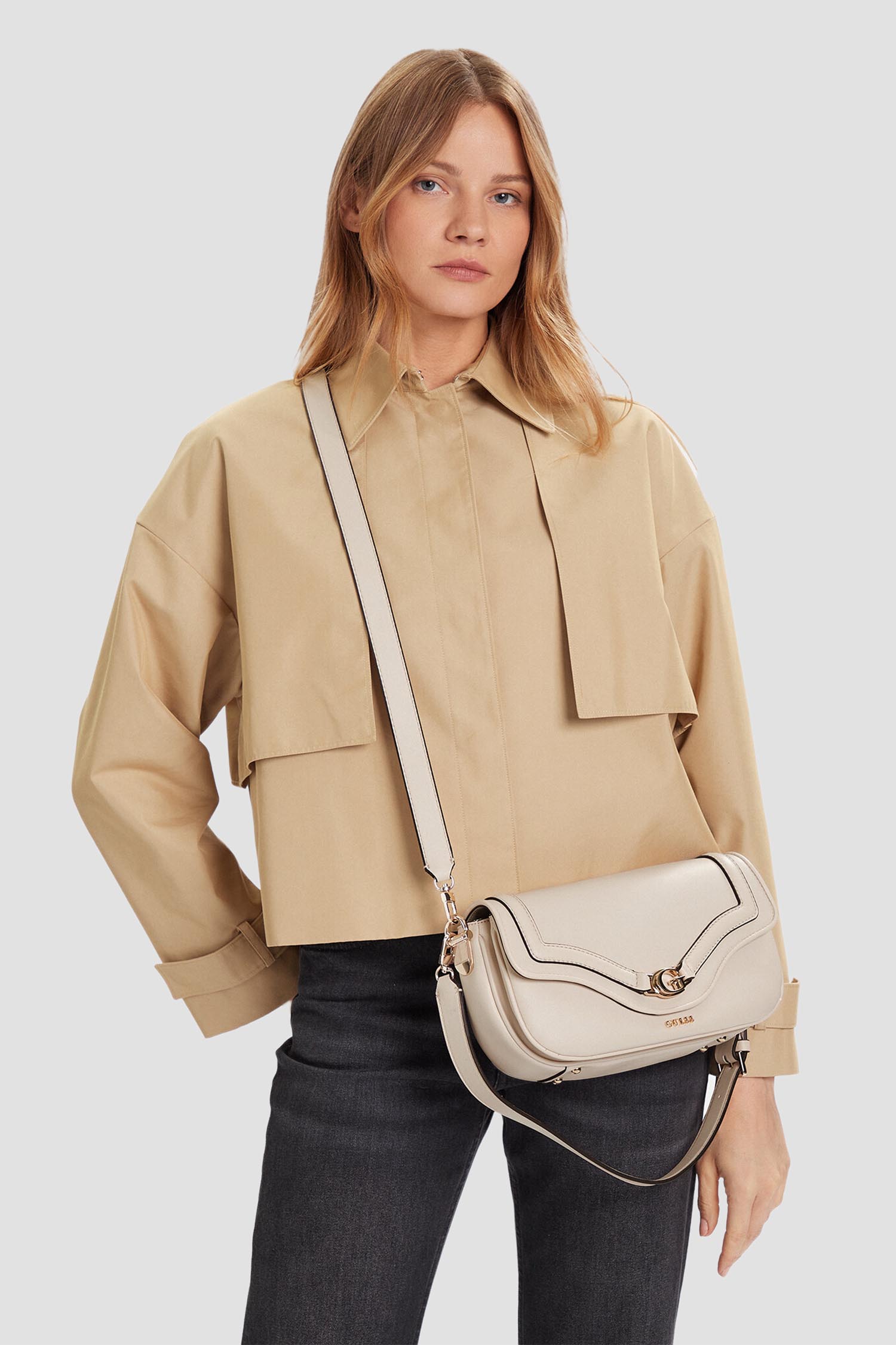 Женская бежевая сумка Guess HWBG79.93200;OFF