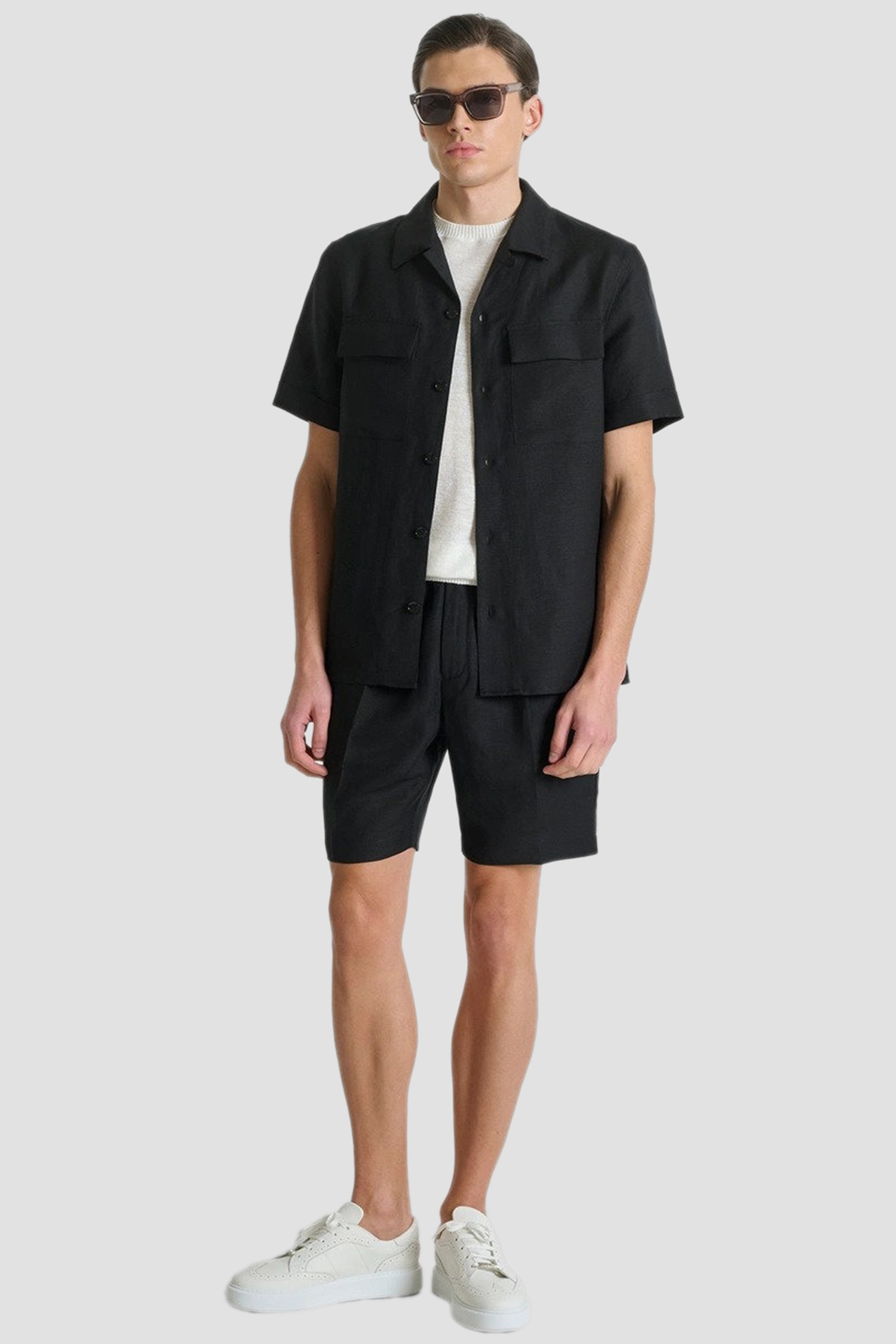Мужские черные льняные шорты Antony Morato MMSH00230.FA900135;9000
