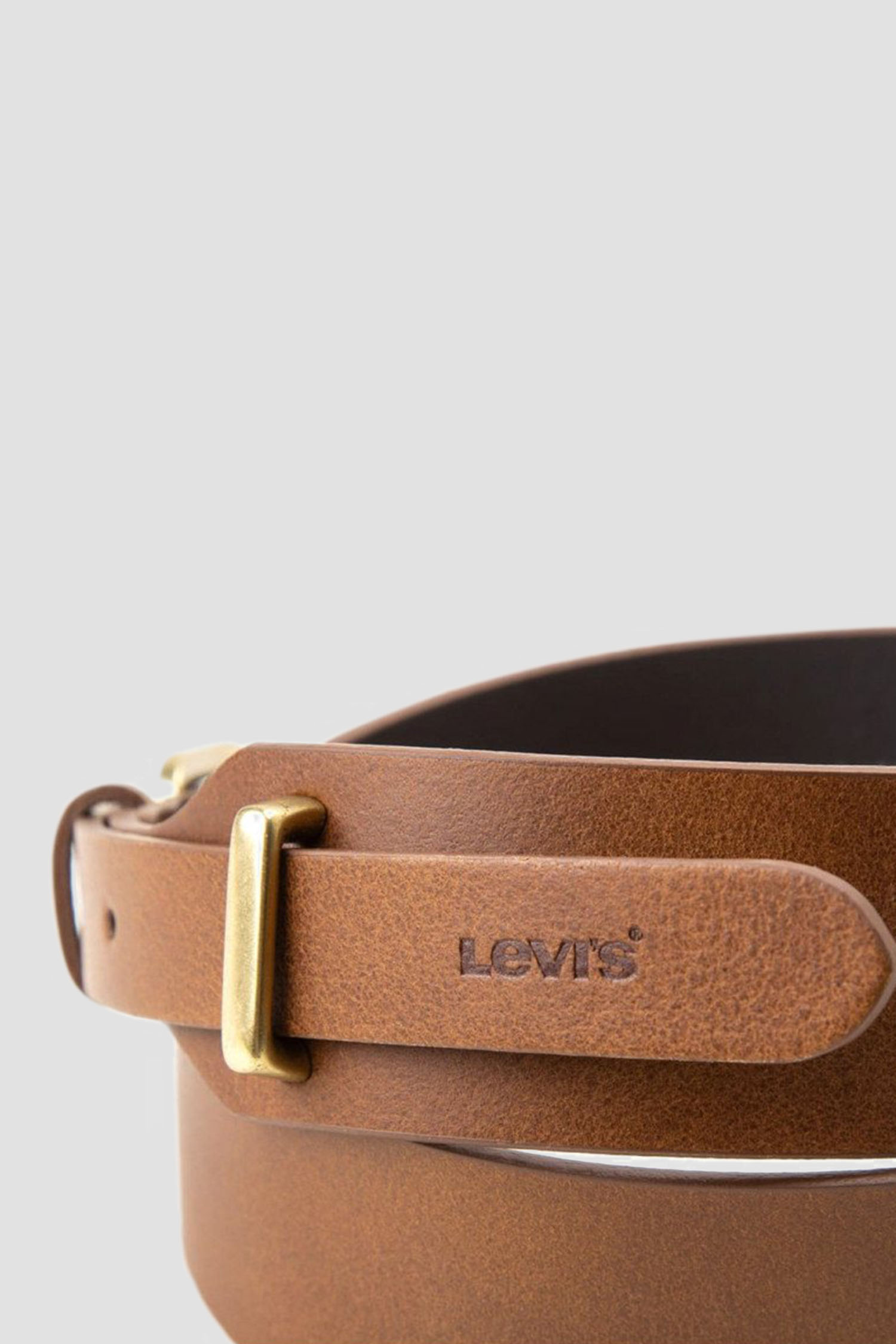 Женский коричневый кожаный ремень Levi’s® 235682;3.28