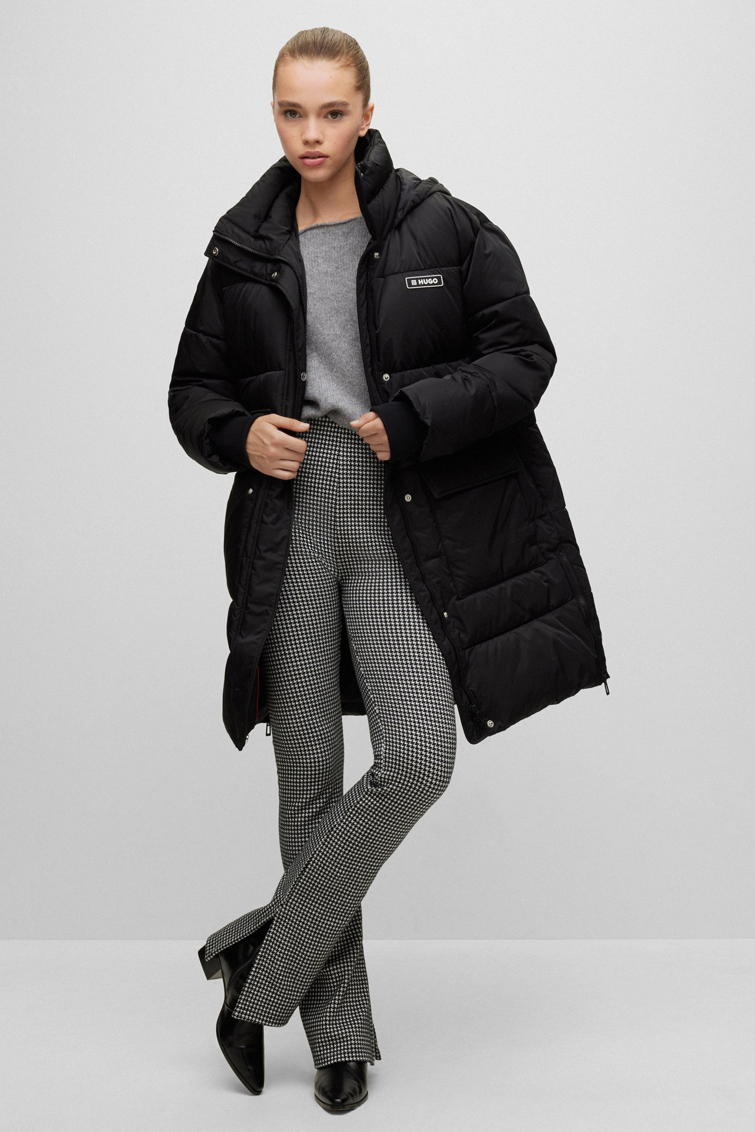 Женская черная куртка HUGO 50478702;001