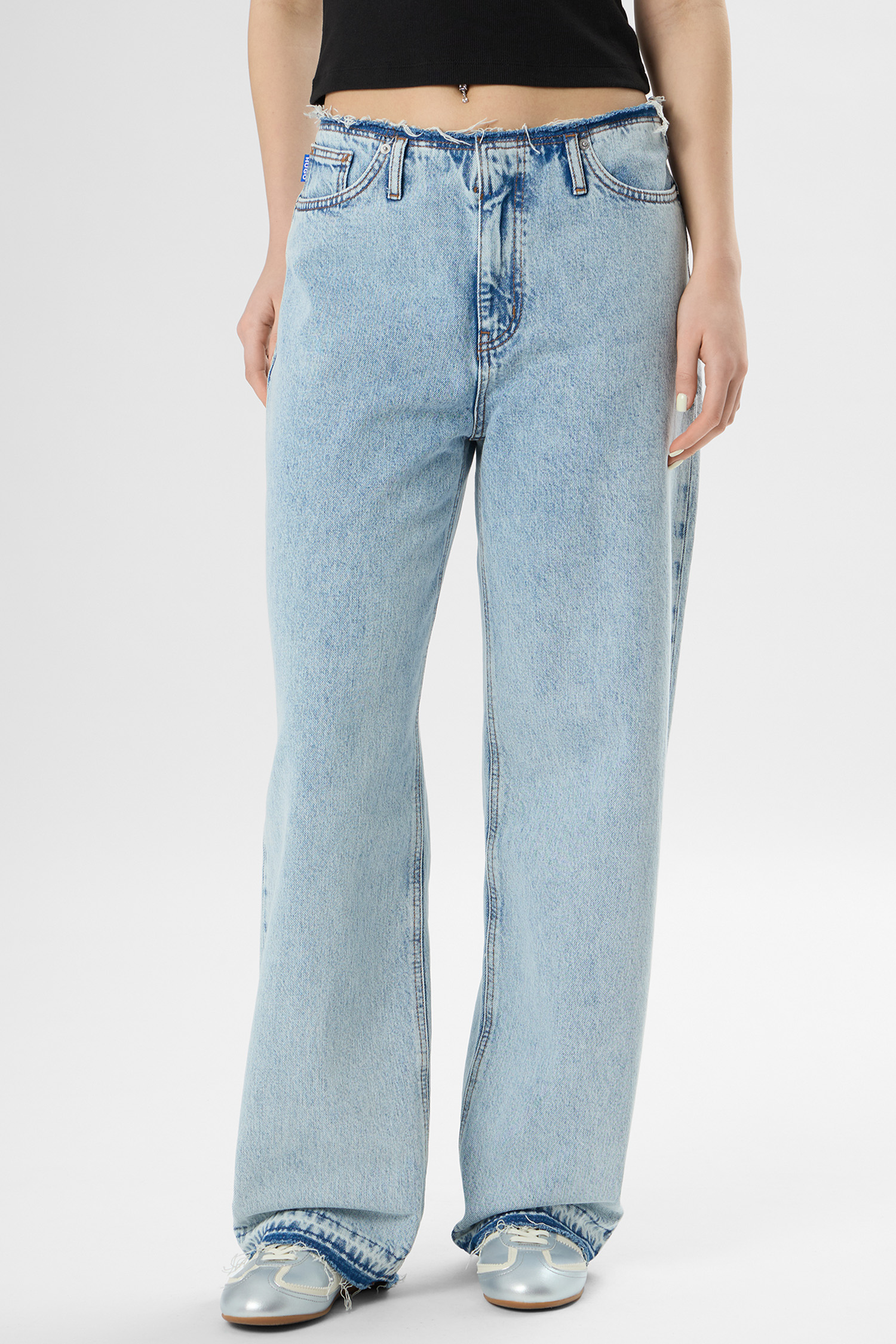 Женские голубые джинсы HUGO BLUE 50557022;450