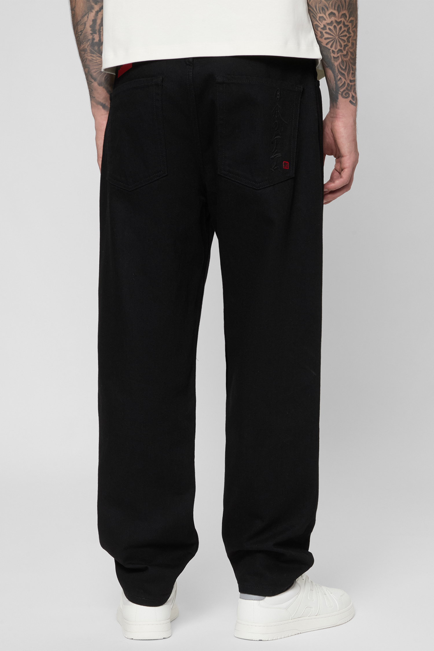 Мужские черные джинсы HUGO 50542879;001