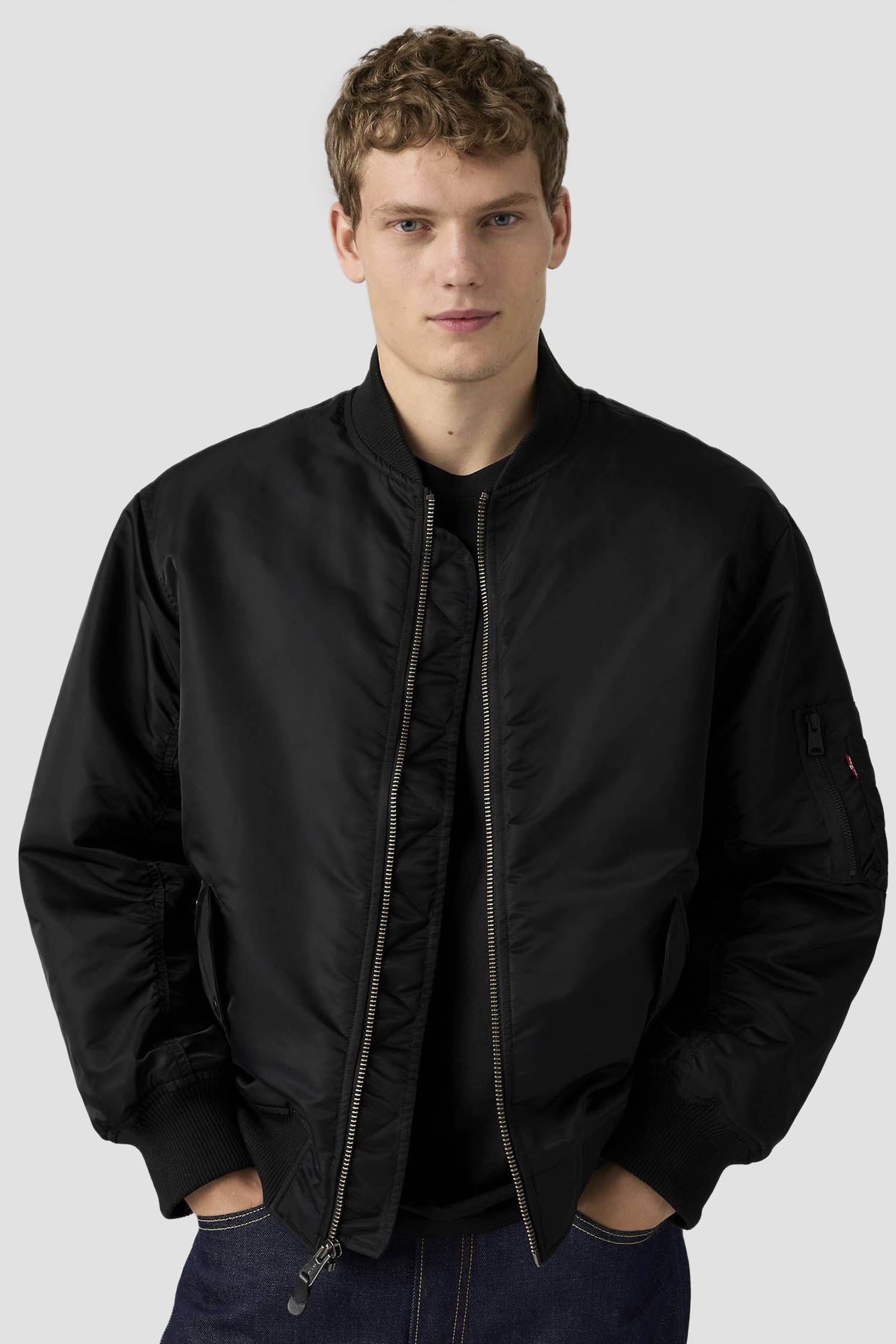 Чоловічий чорний бомбер Levi’s® 005AL;0000