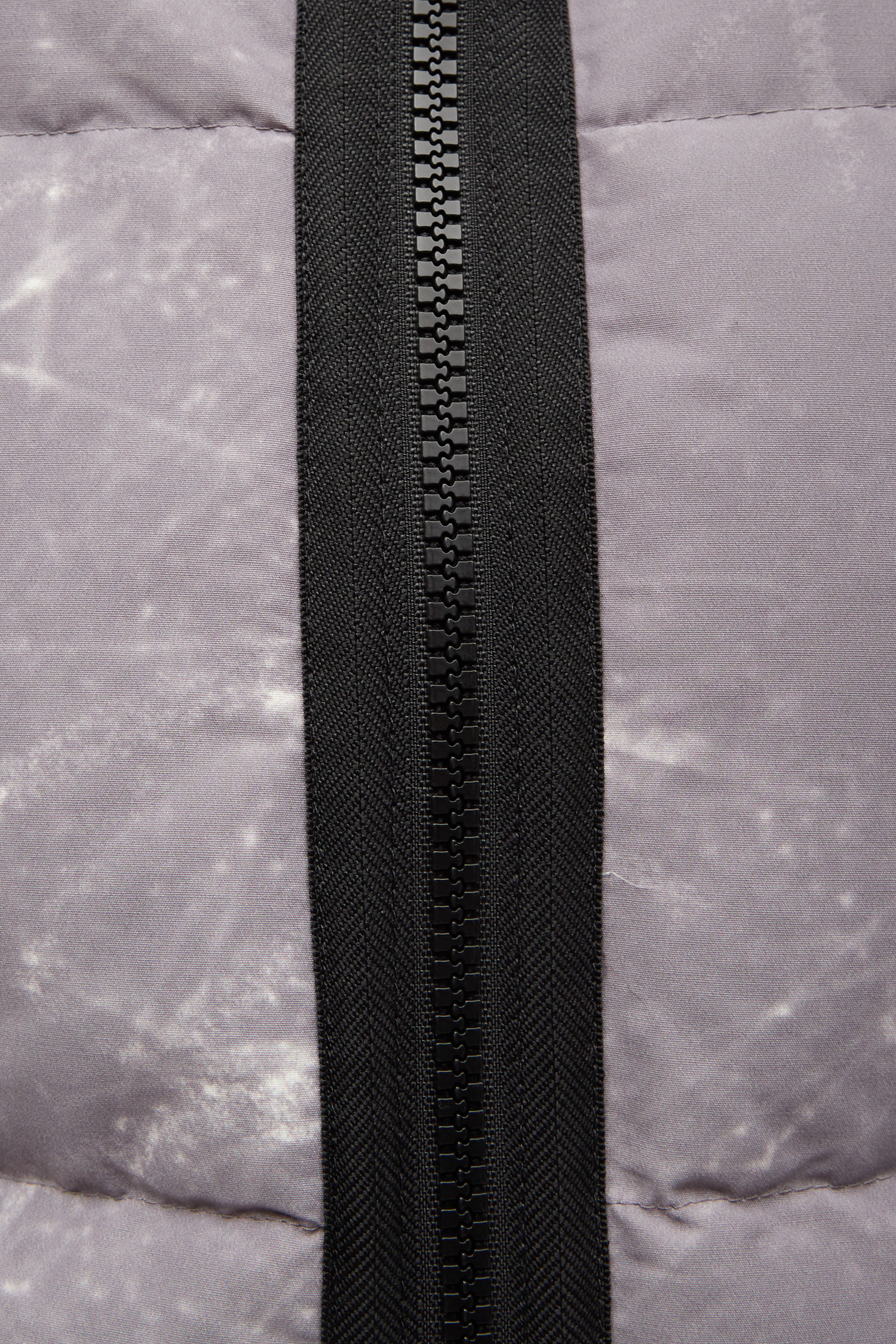 Мужской серый пуховик HUGO 50525220;065