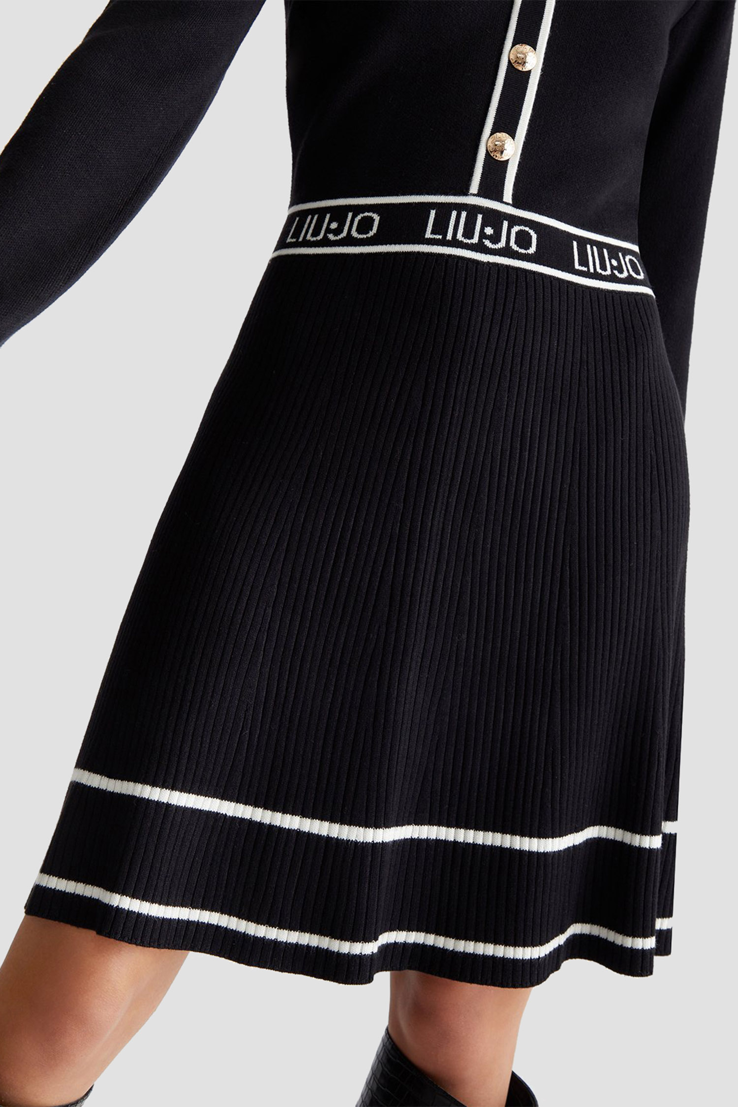 Жіноча чорна сукня Liu Jo TF4050.MS59L;B3122