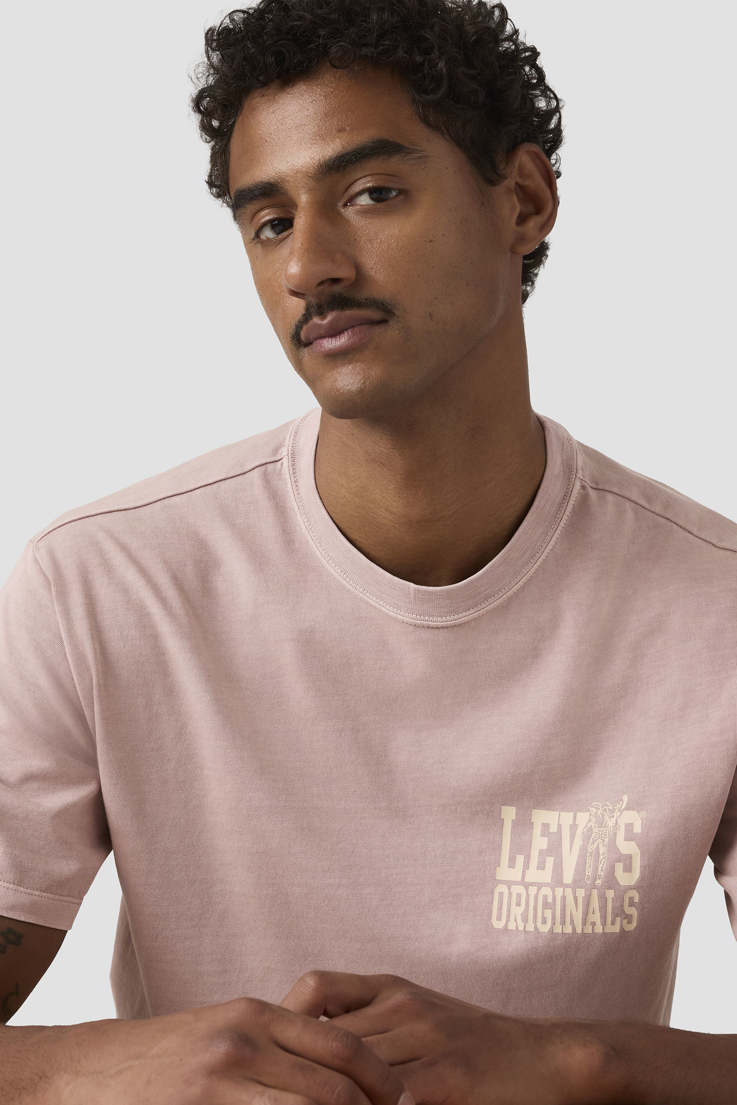 Чоловіча рожева футболка Levi’s® 87373;0404
