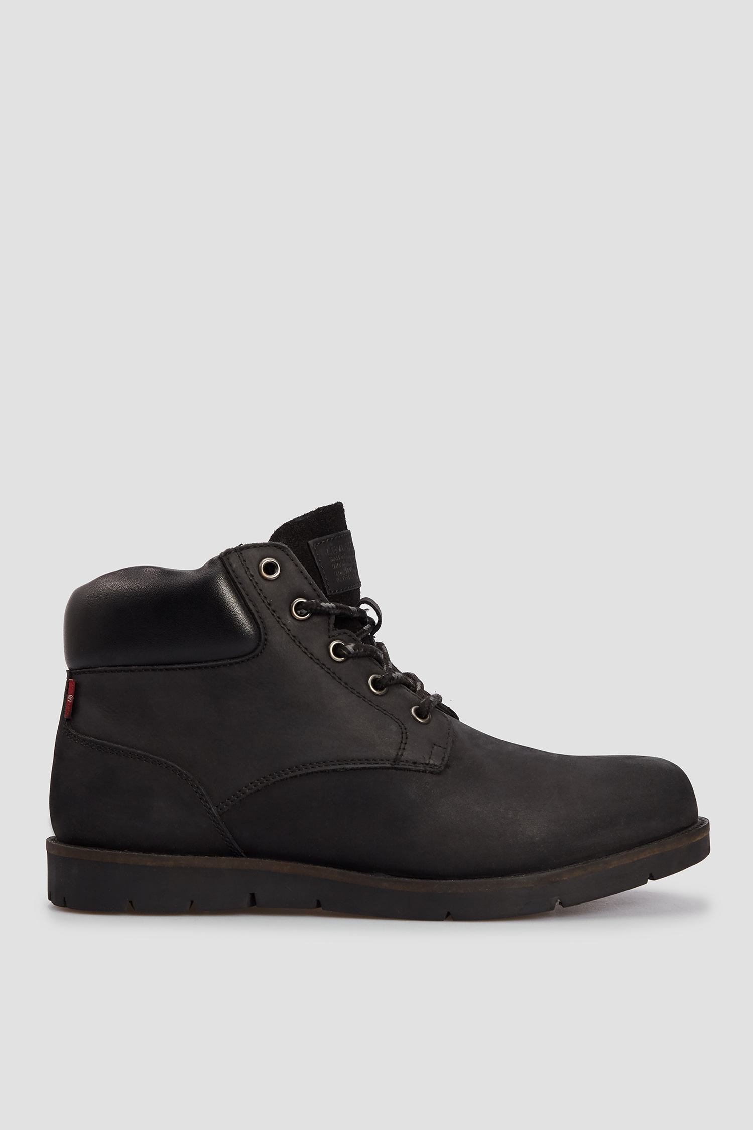 Черные кожаные ботинки для парней Levi’s® 233839;975.559