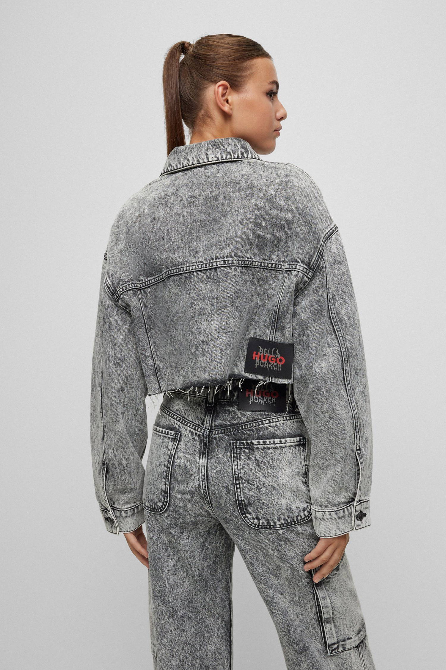 Жіноча сіра джинсова куртка HUGO 50508816;027