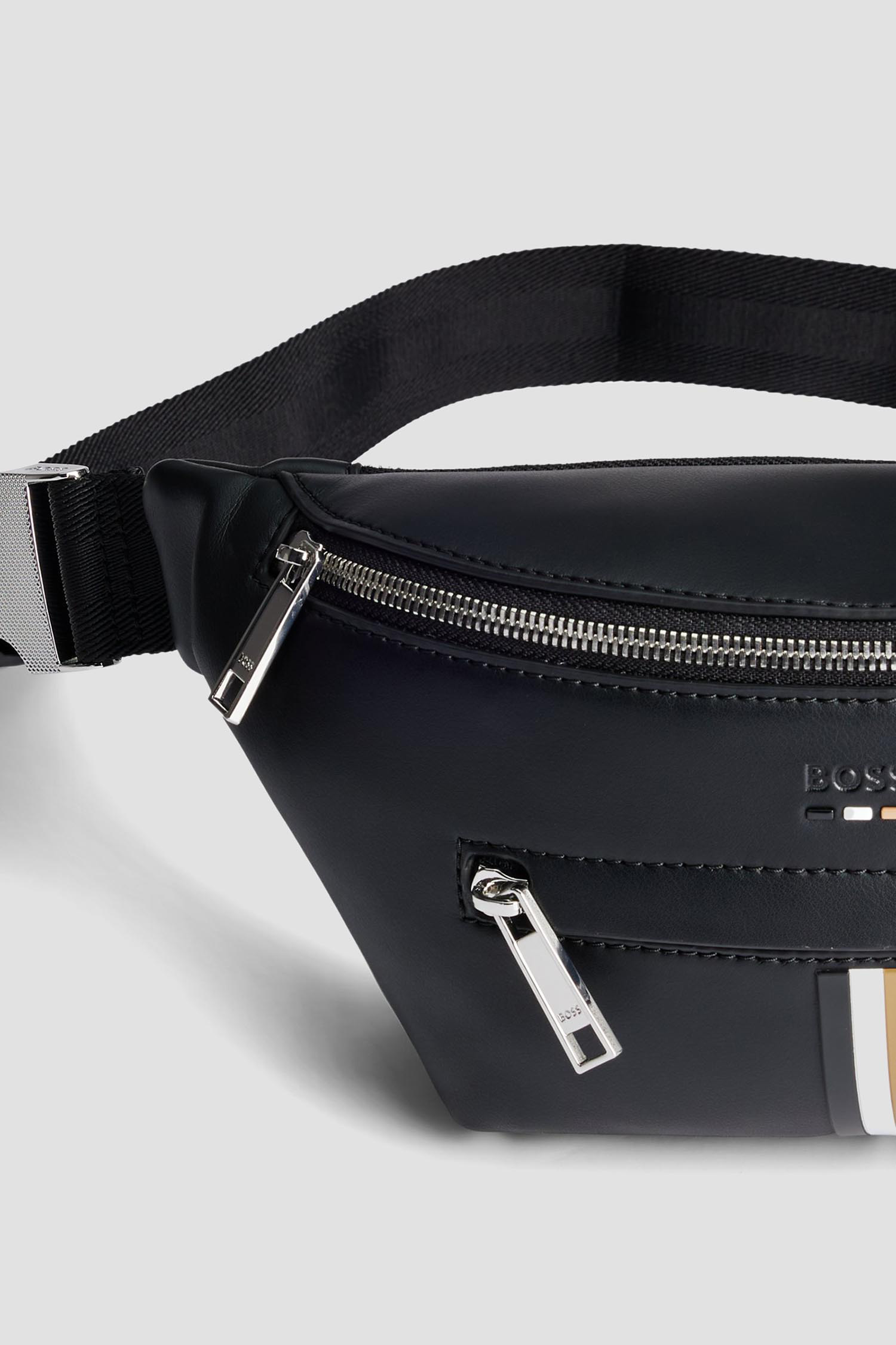 Чоловіча чорна поясна сумка BOSS 50516673;001