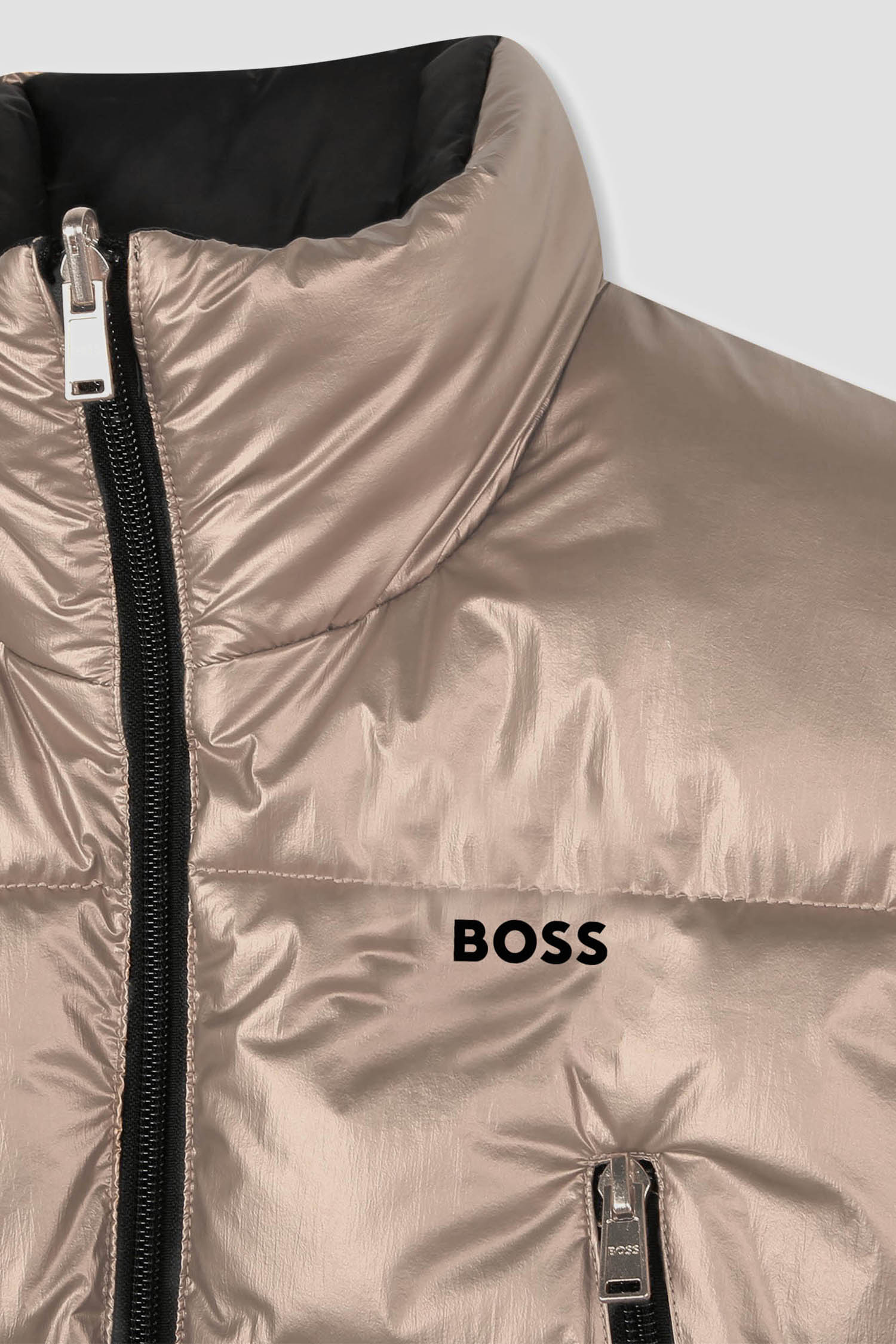 Детский двусторонний жилет BOSS kids J16181;09B