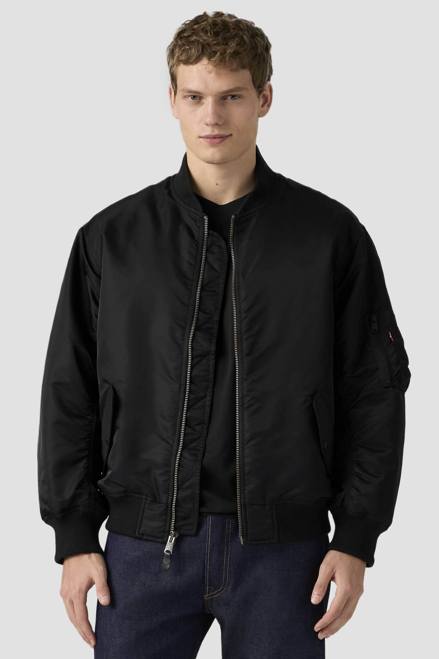 Чоловічий чорний бомбер Levi’s® 005AL;0000