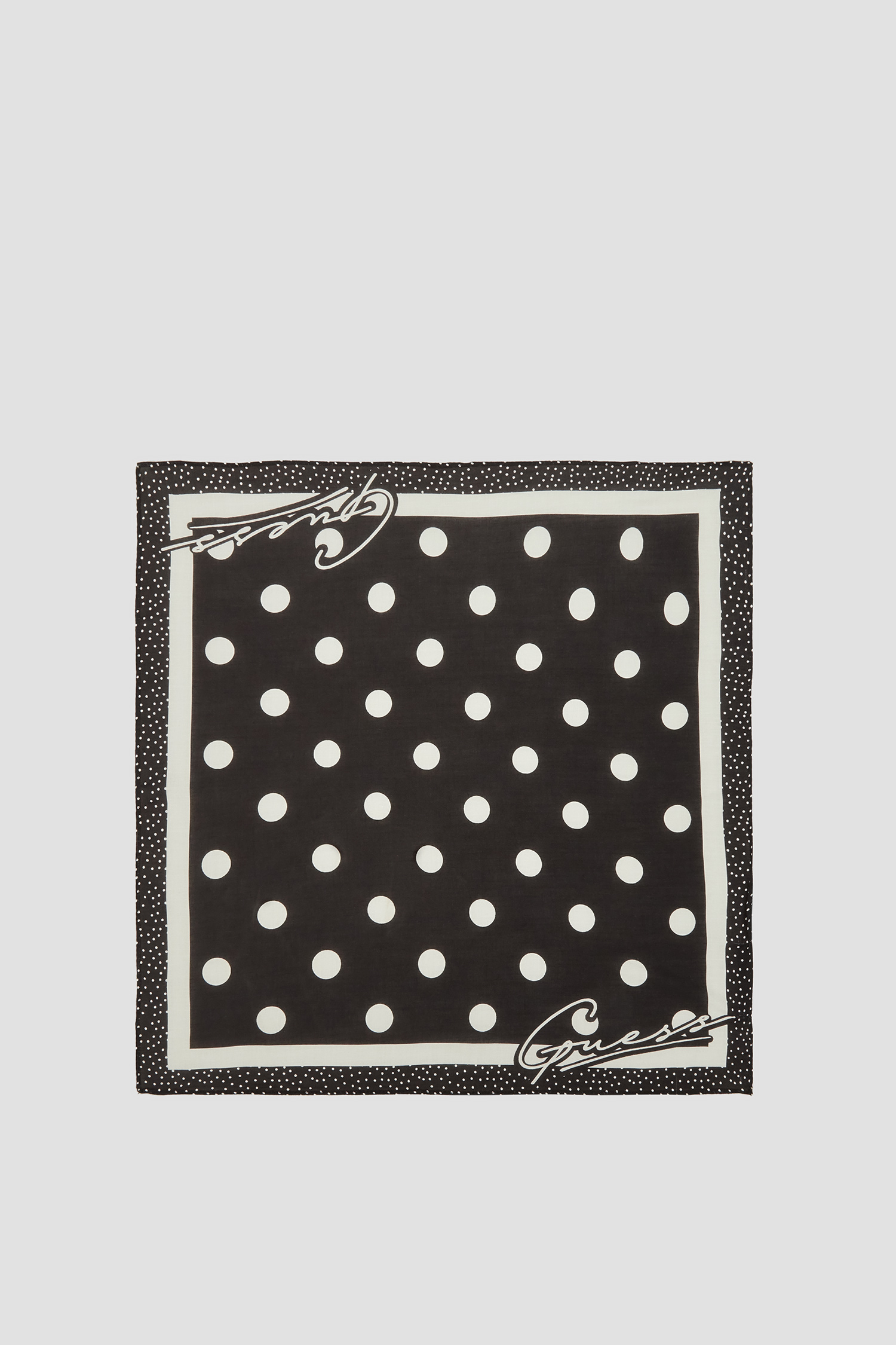 Женский черный платок с принтом Guess W1GZ49.WCUL0;P9RE