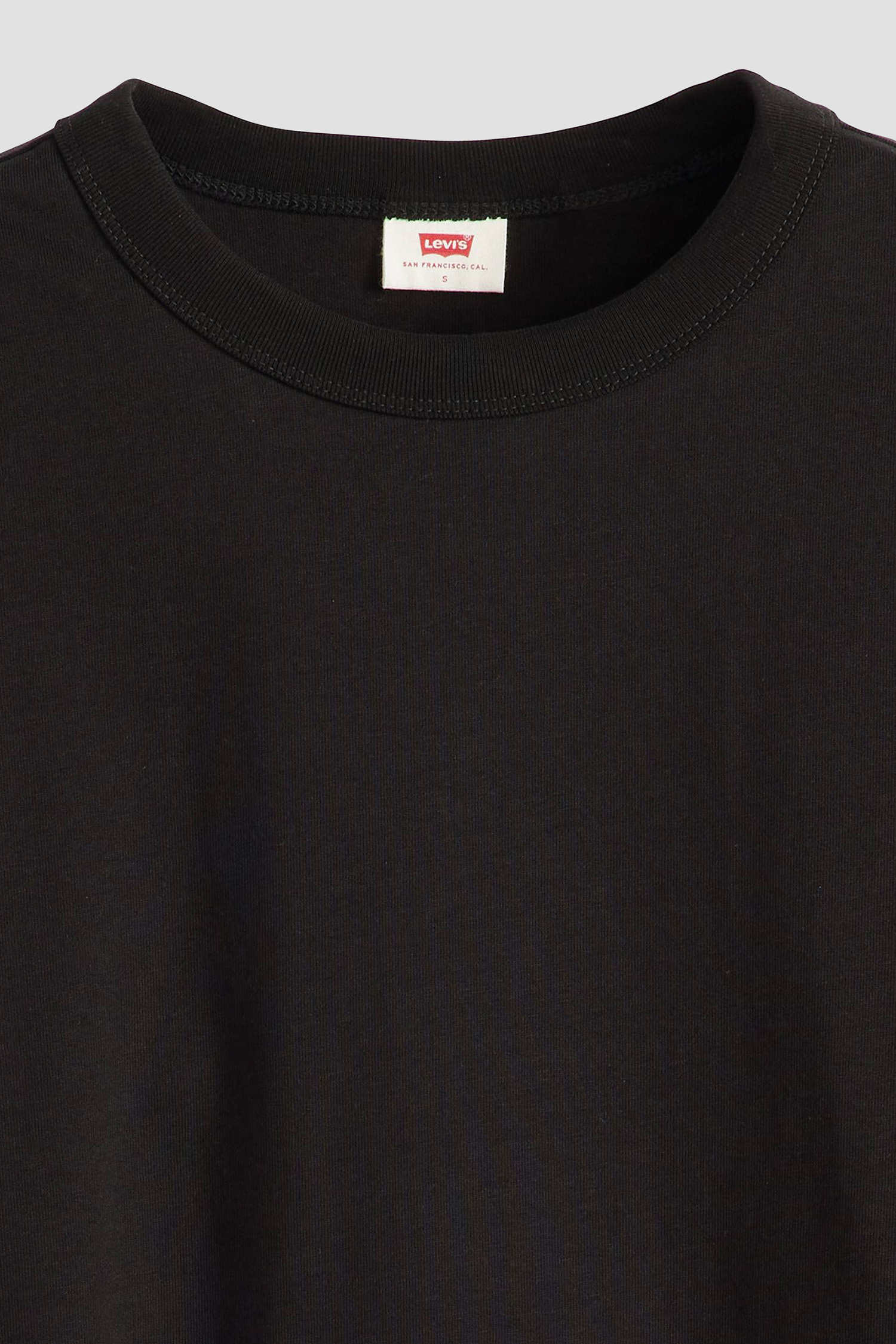 Женская черная футболка Levi’s® 001HI;0005