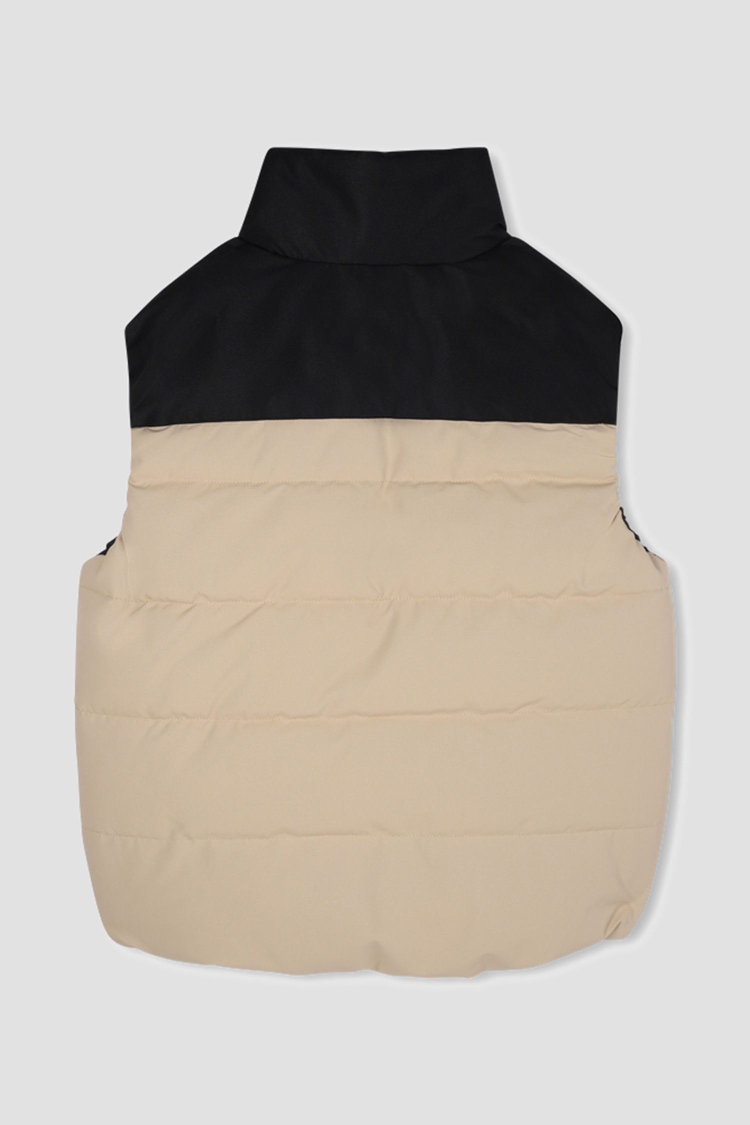 Дитячий пуховий жилет HUGO kids G00482;P90