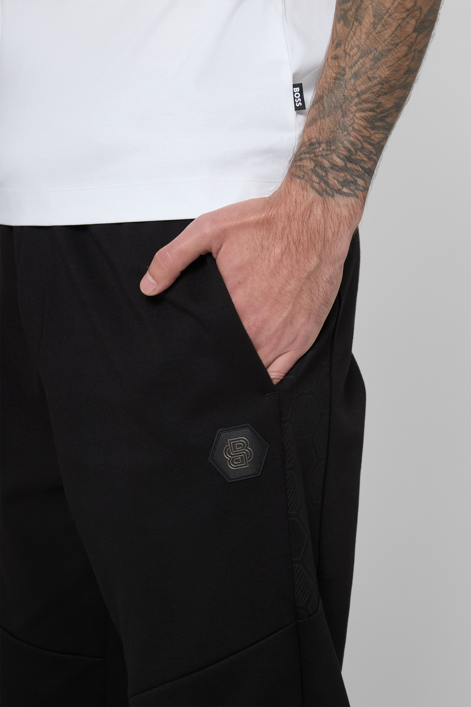 Чоловічі чорні спортивні штани BOSS 50543860;001