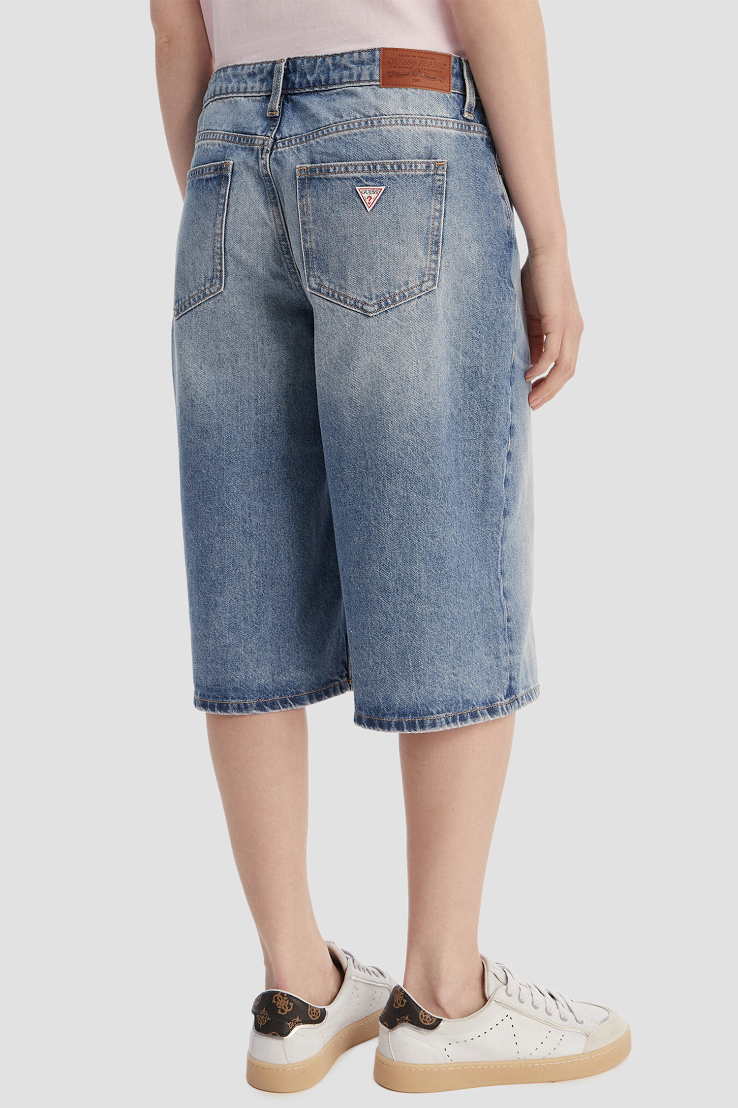Женские синие джинсовые шорты Guess Jeans W6GD1D.D6363;GJSM