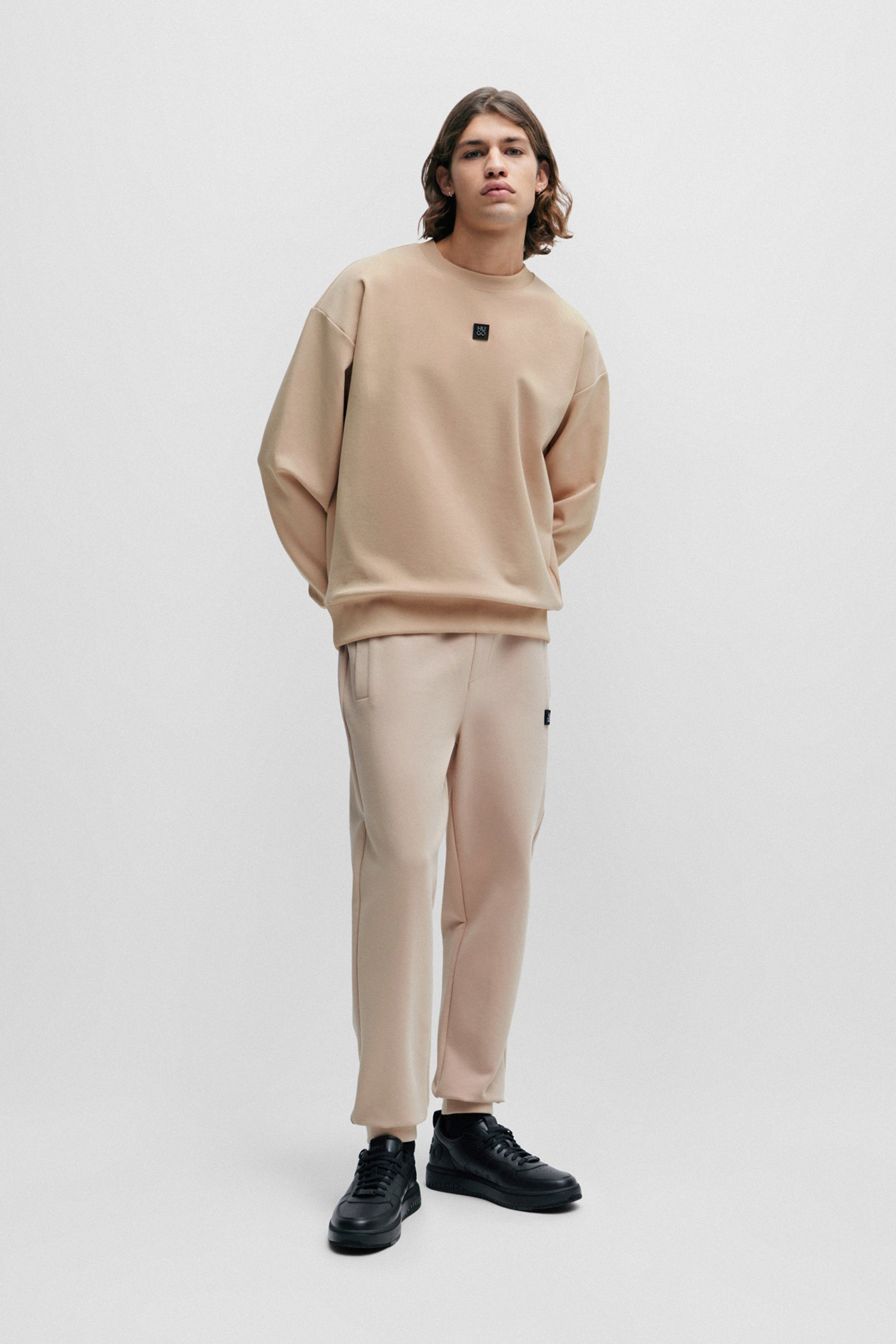 Мужской бежевый свитшот HUGO 50509270;267