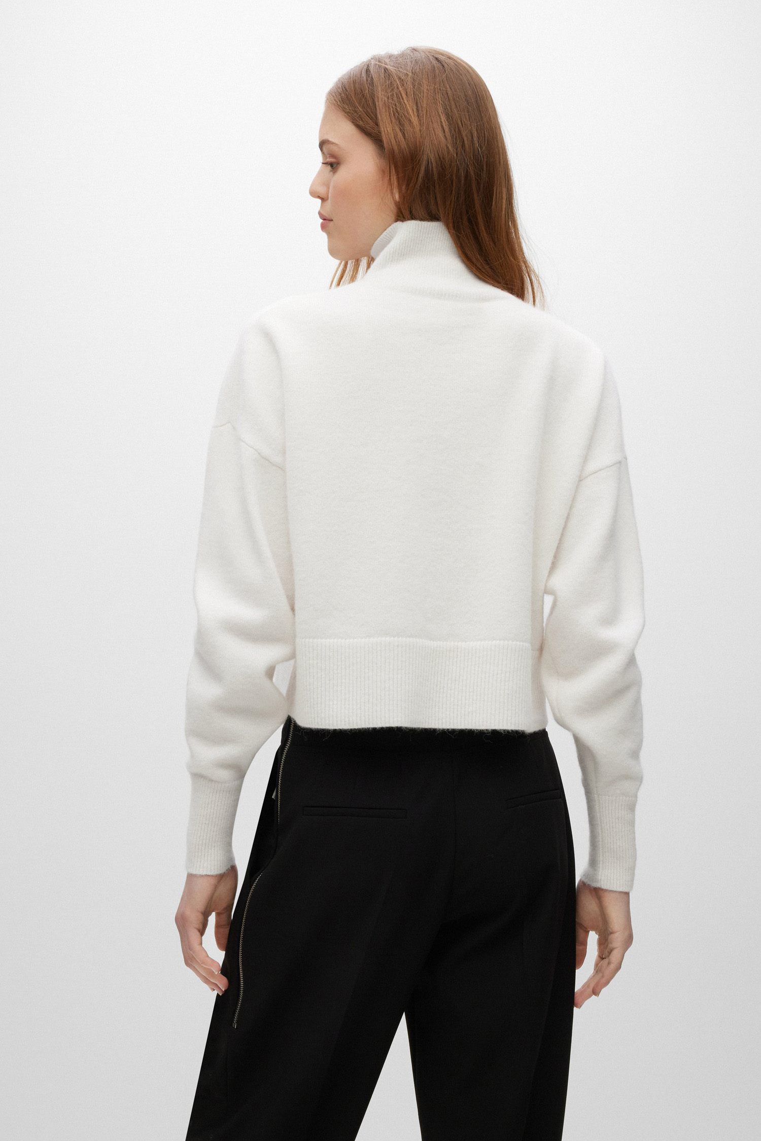 Женский белый шерстяной свитер HUGO 50477136;102