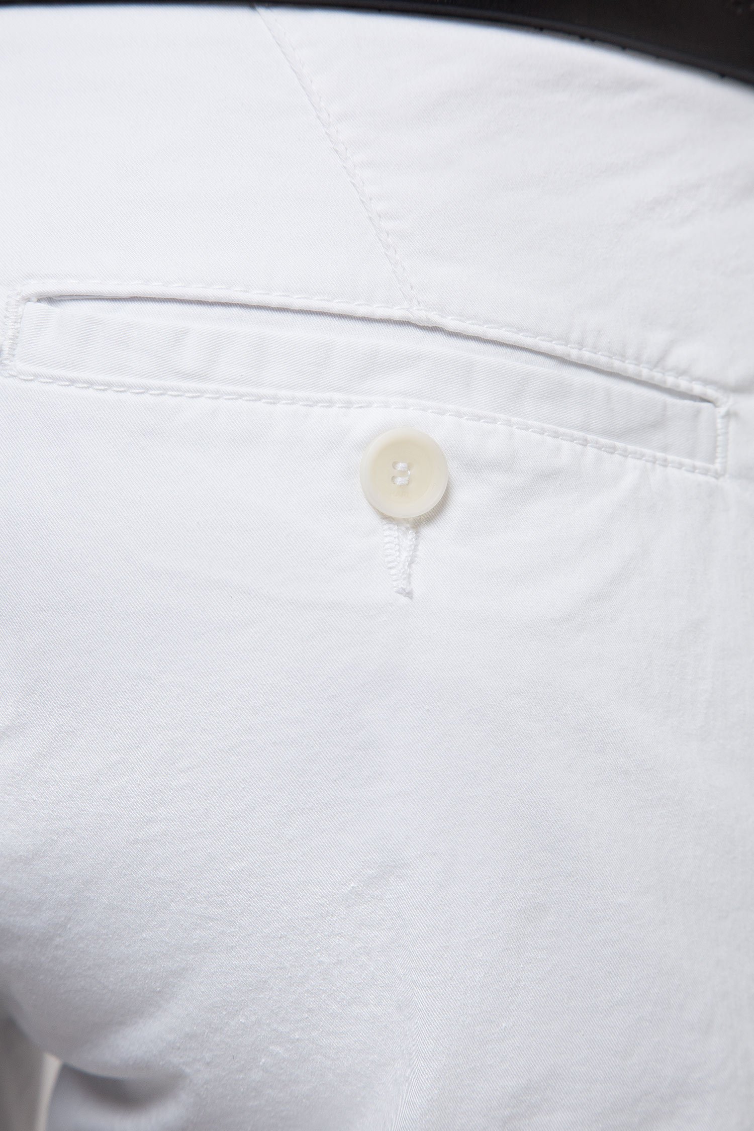 Чоловічі білі шорти Karl Lagerfeld 501890.255813;10