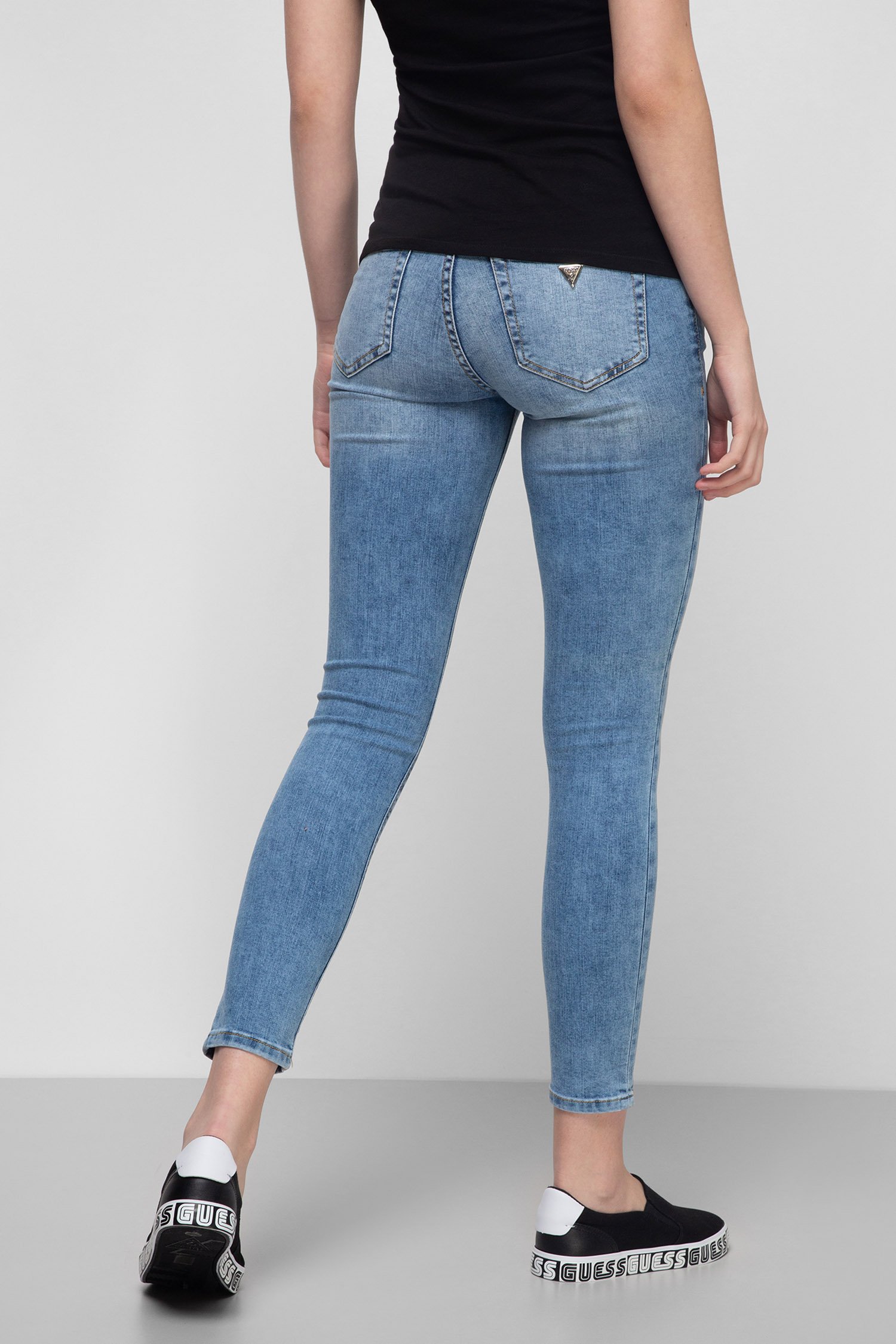 Женские голубые джинсы Marilyn Guess W0GA41.D41F1;WPLC