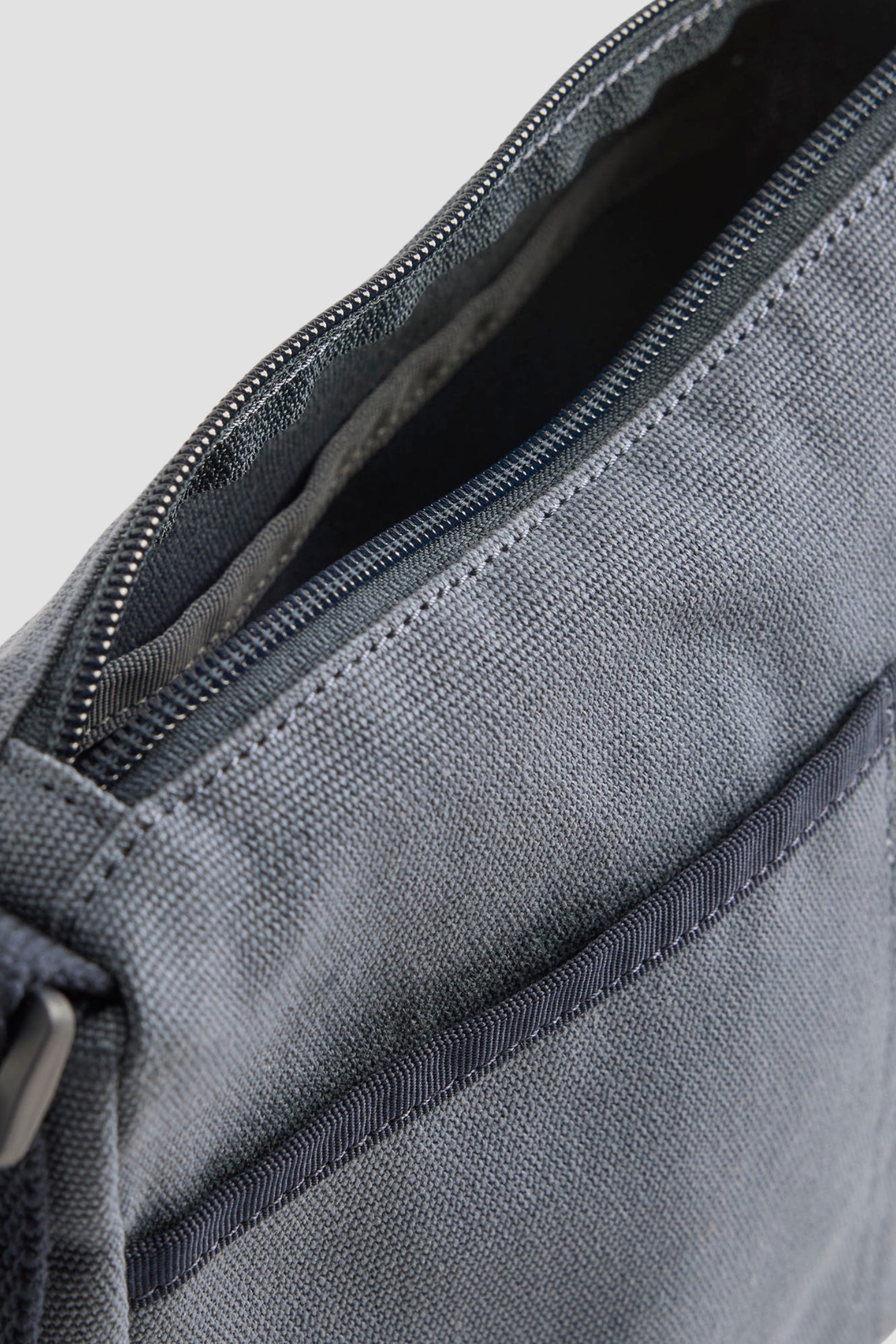 Мужская синяя джинсовая сумка Levi’s® 002GZ;0000