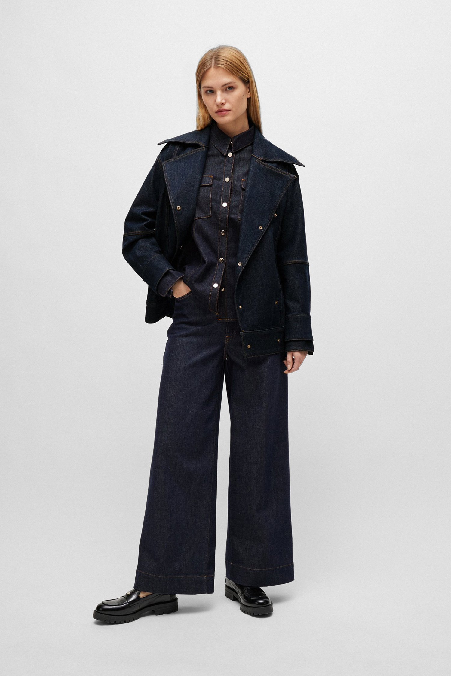 Жіноча темно-синя джинсова сорочка BOSS 50513315;400