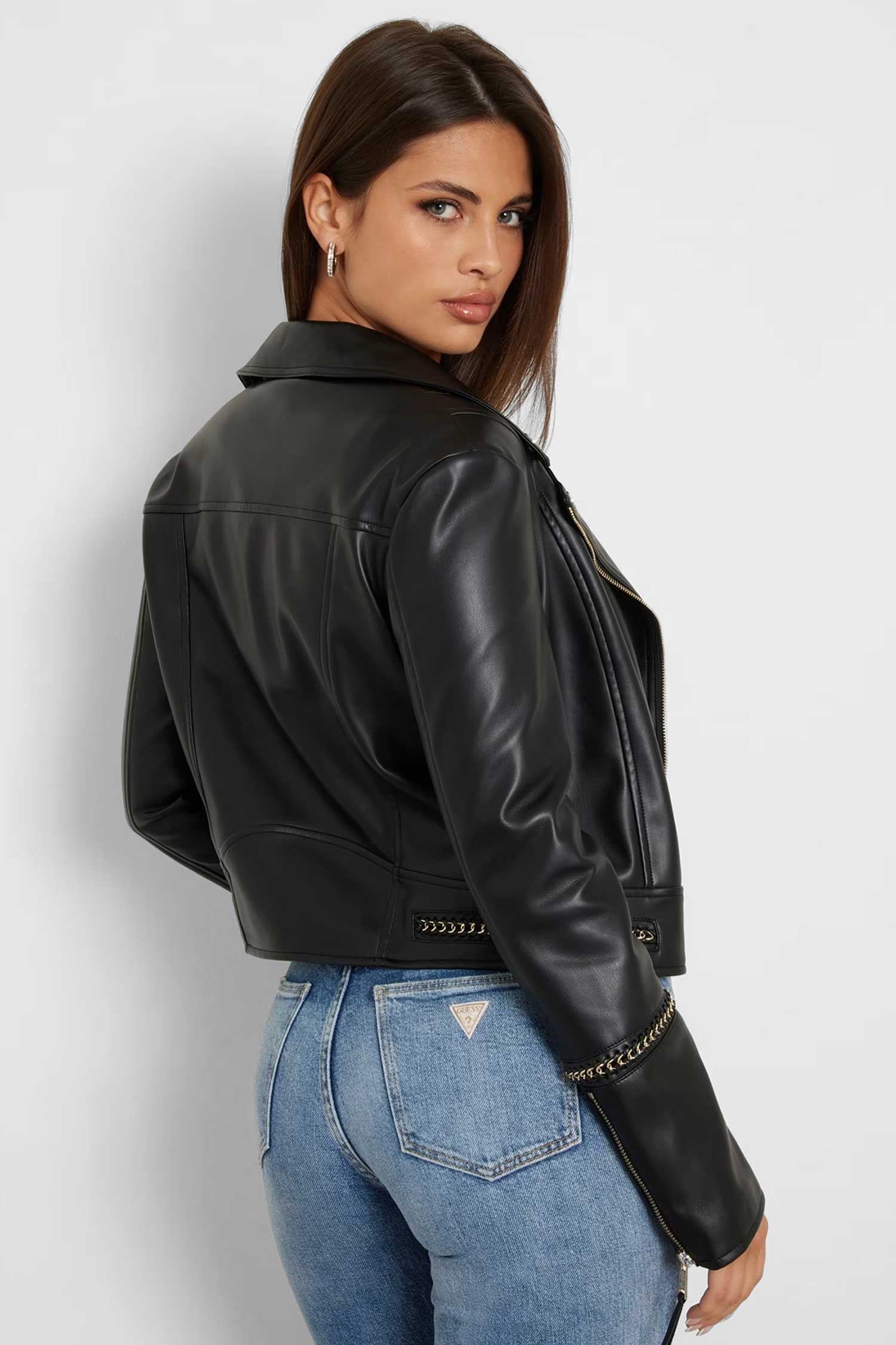 Женская черная косуха Guess W4YL21.WE480;JBLK