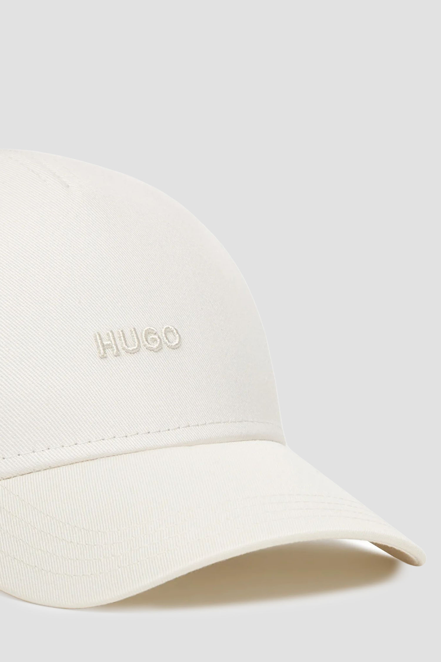 Жіноча біла кепка HUGO 50519255;115