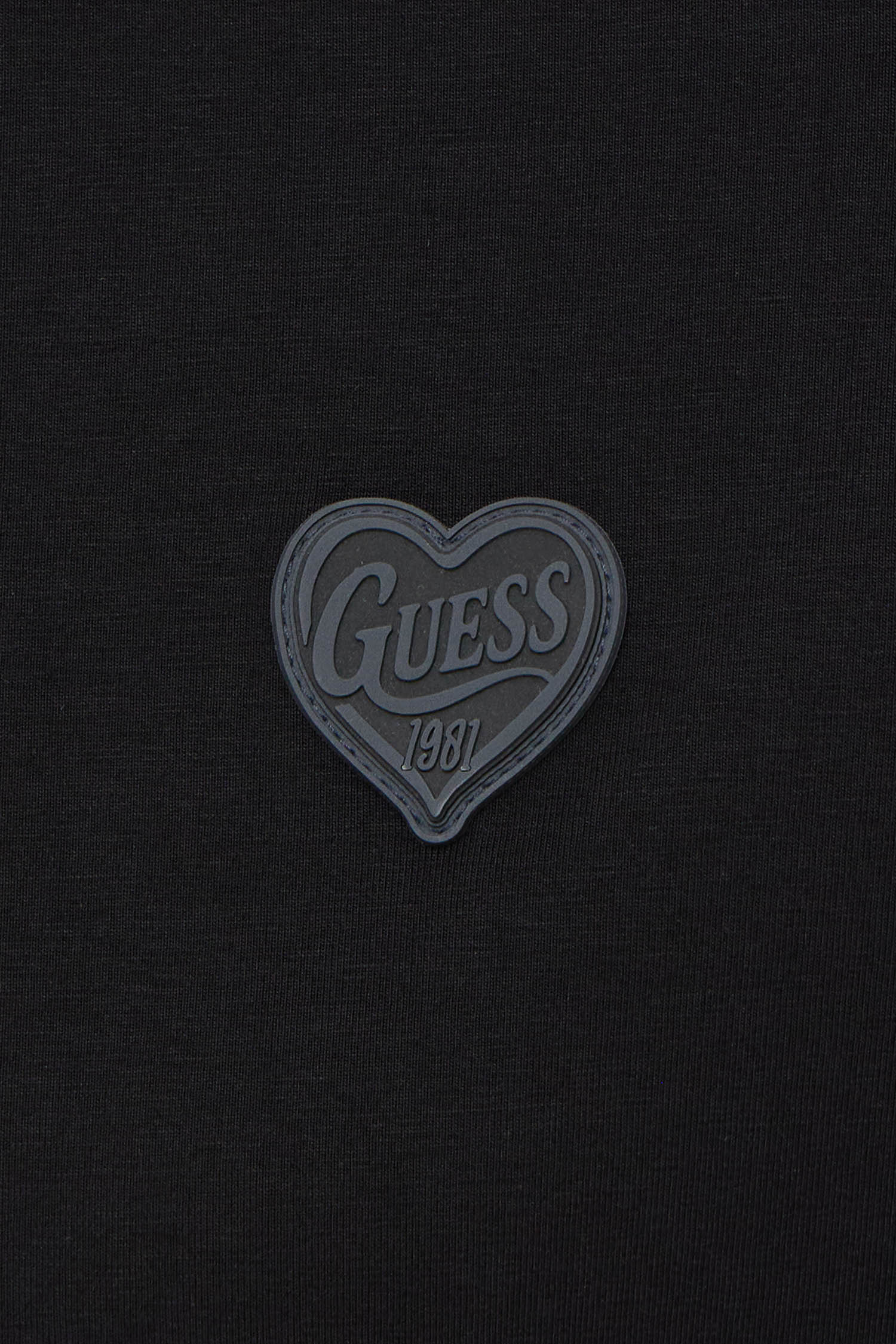 Жіноча чорна футболка Guess V6YI10.K4277;JBLK