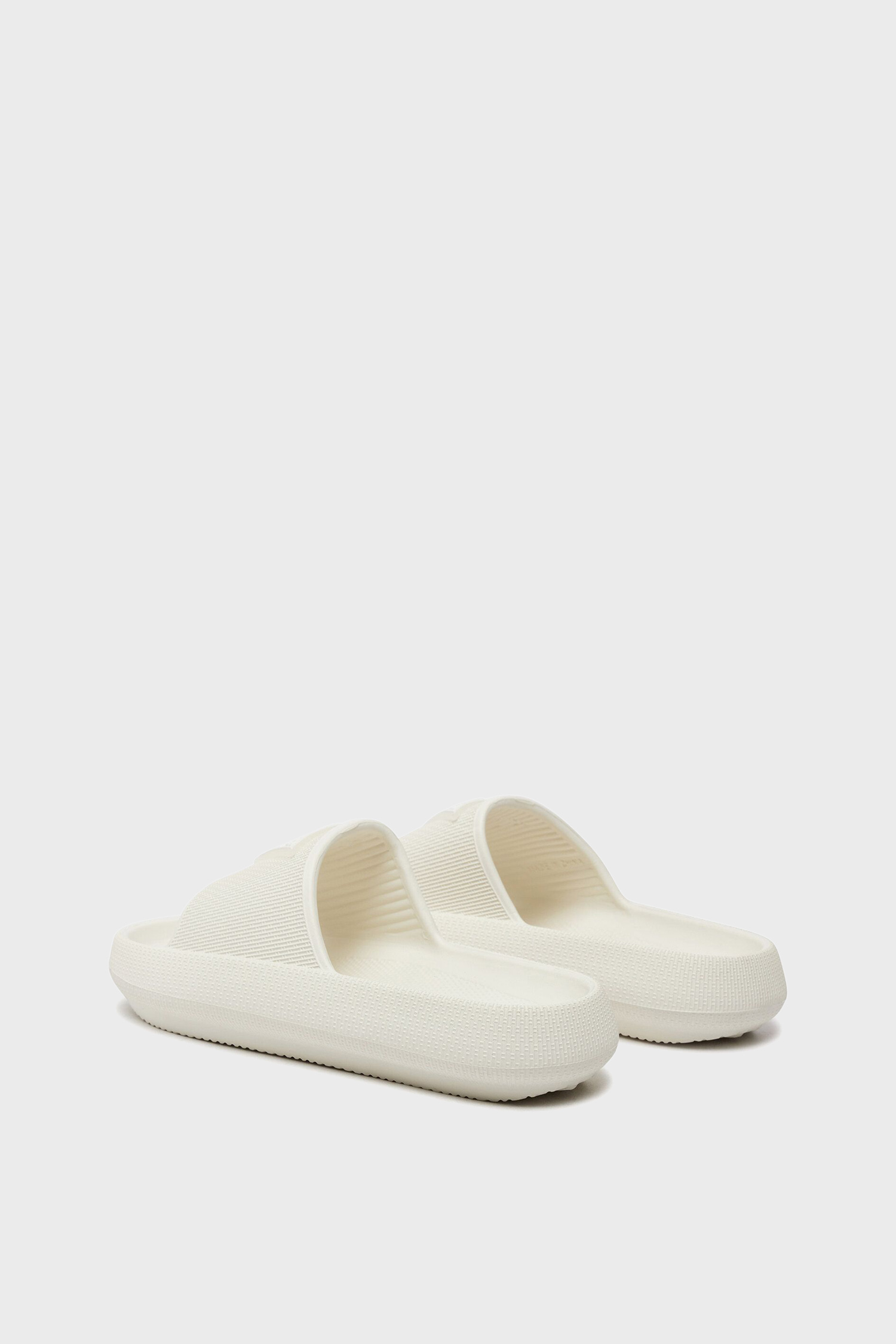 Жіночі білі слайдери Guess E4GZ27.WG5X0;MLK