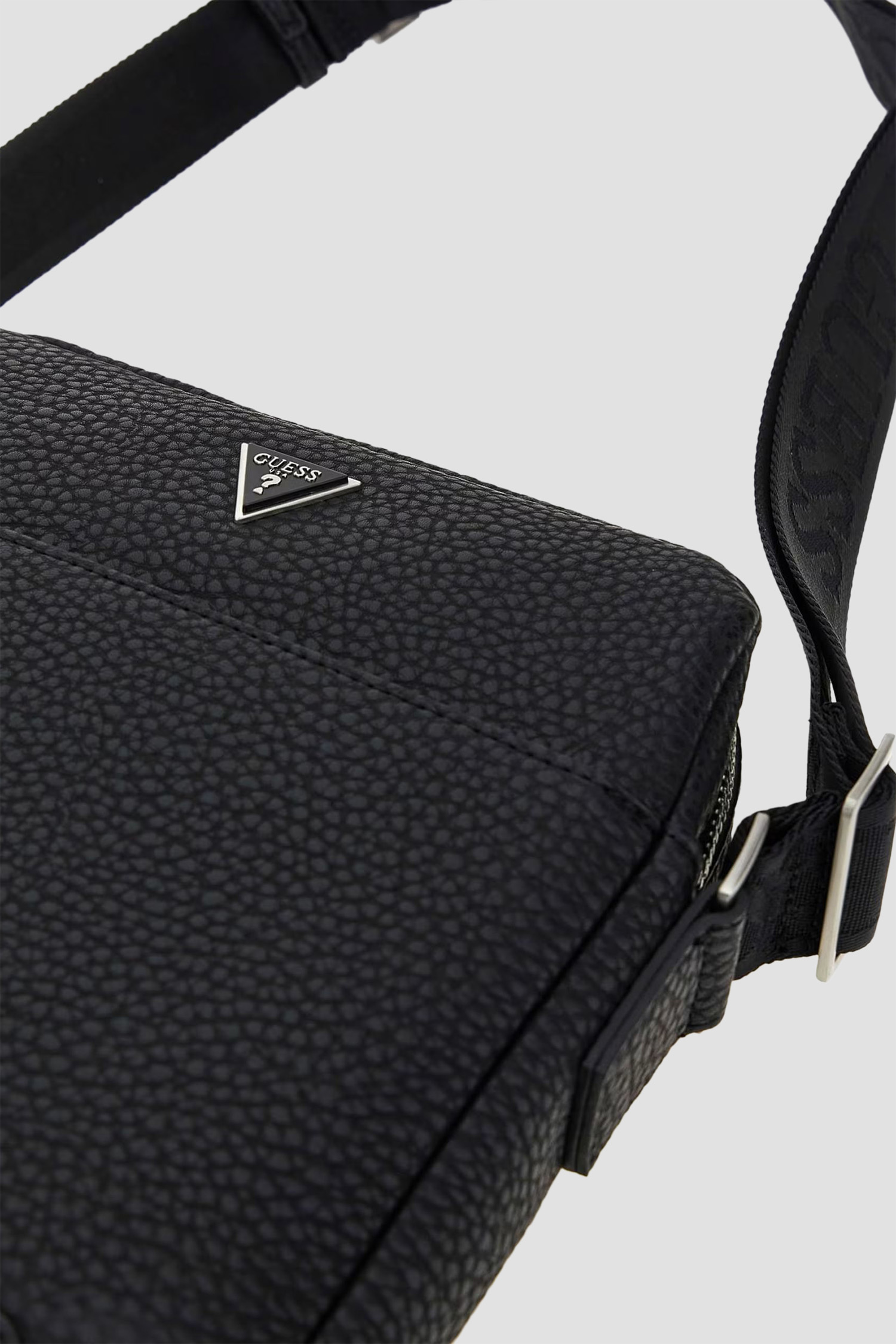 Чоловіча чорна сумка Guess HMTOGR.P5258;BLA