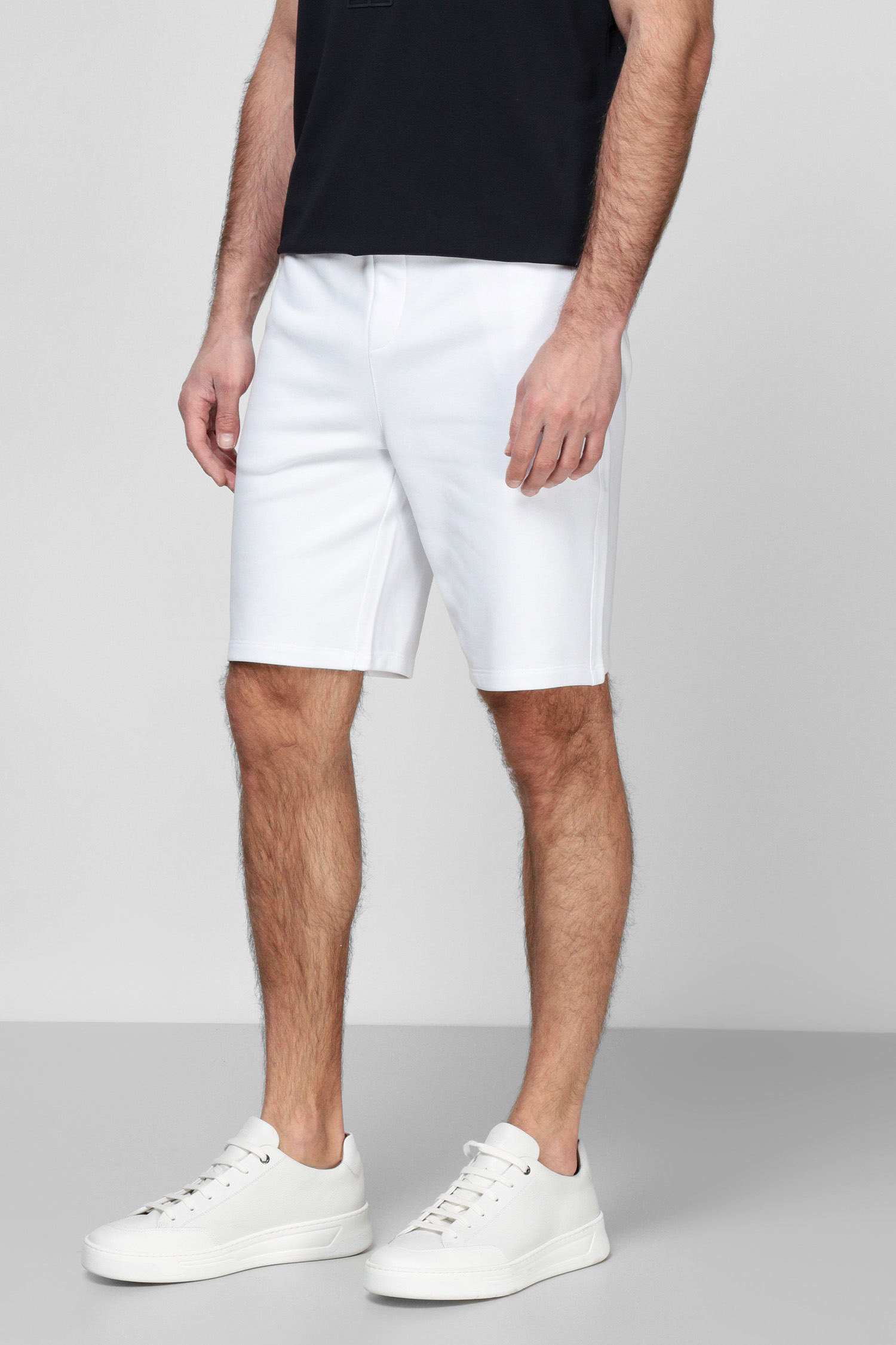 Мужские белые шорты Karl Lagerfeld 521900.705414;10 — Ultrashop