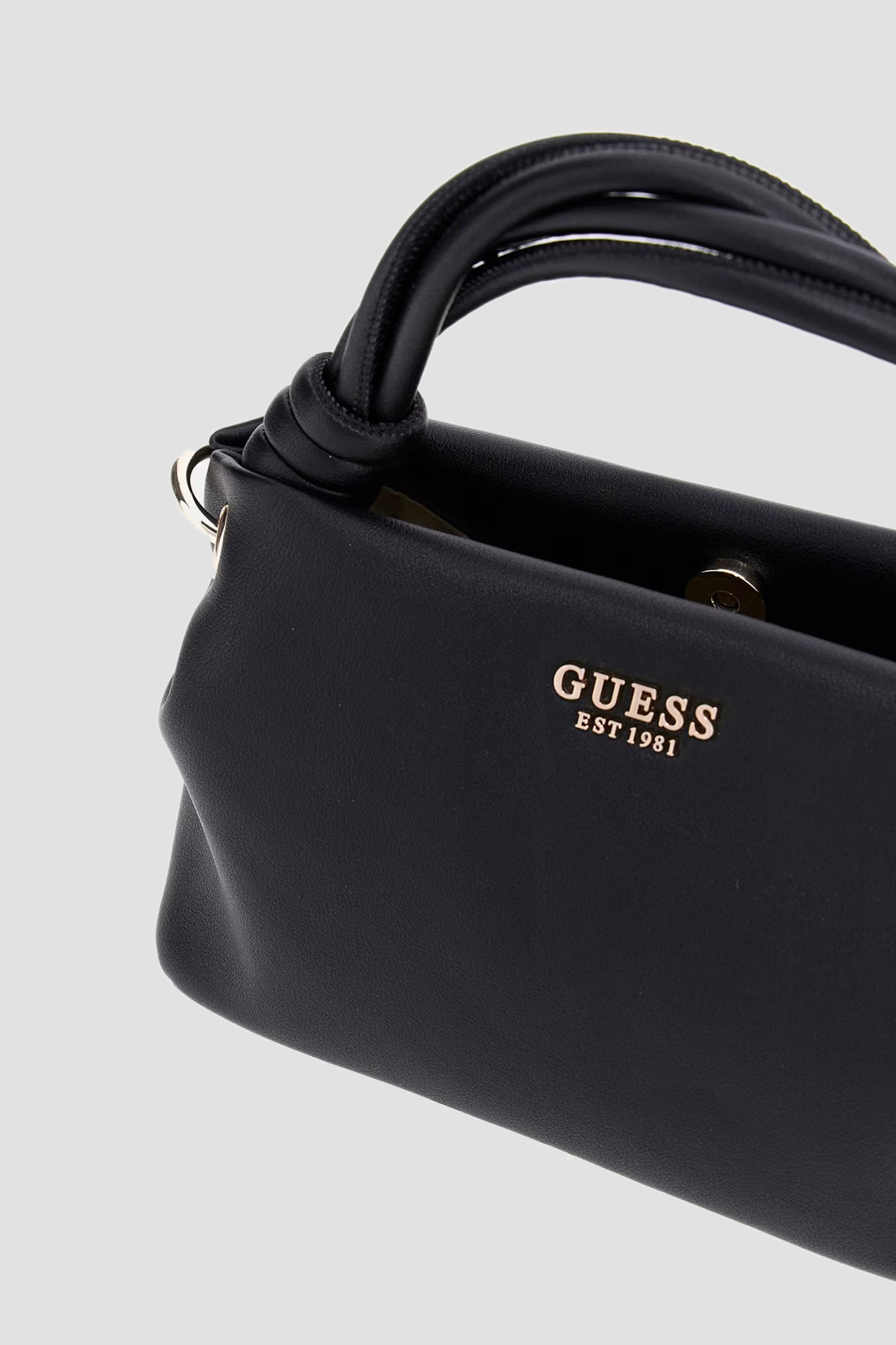 Жіноча чорна сумка Guess HWNG84.76110;BLA