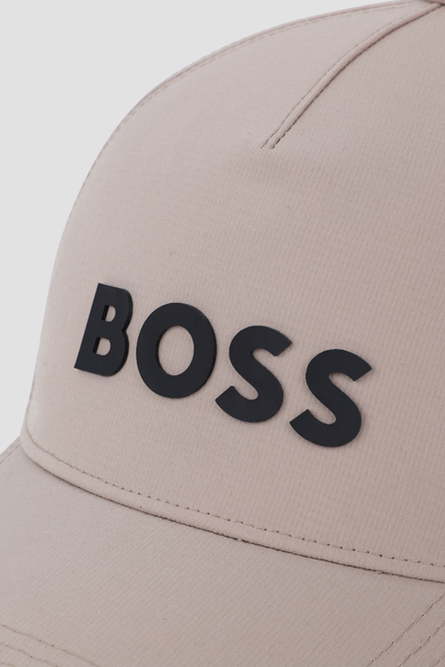 Детская бежевая кепка BOSS kids J52268;249