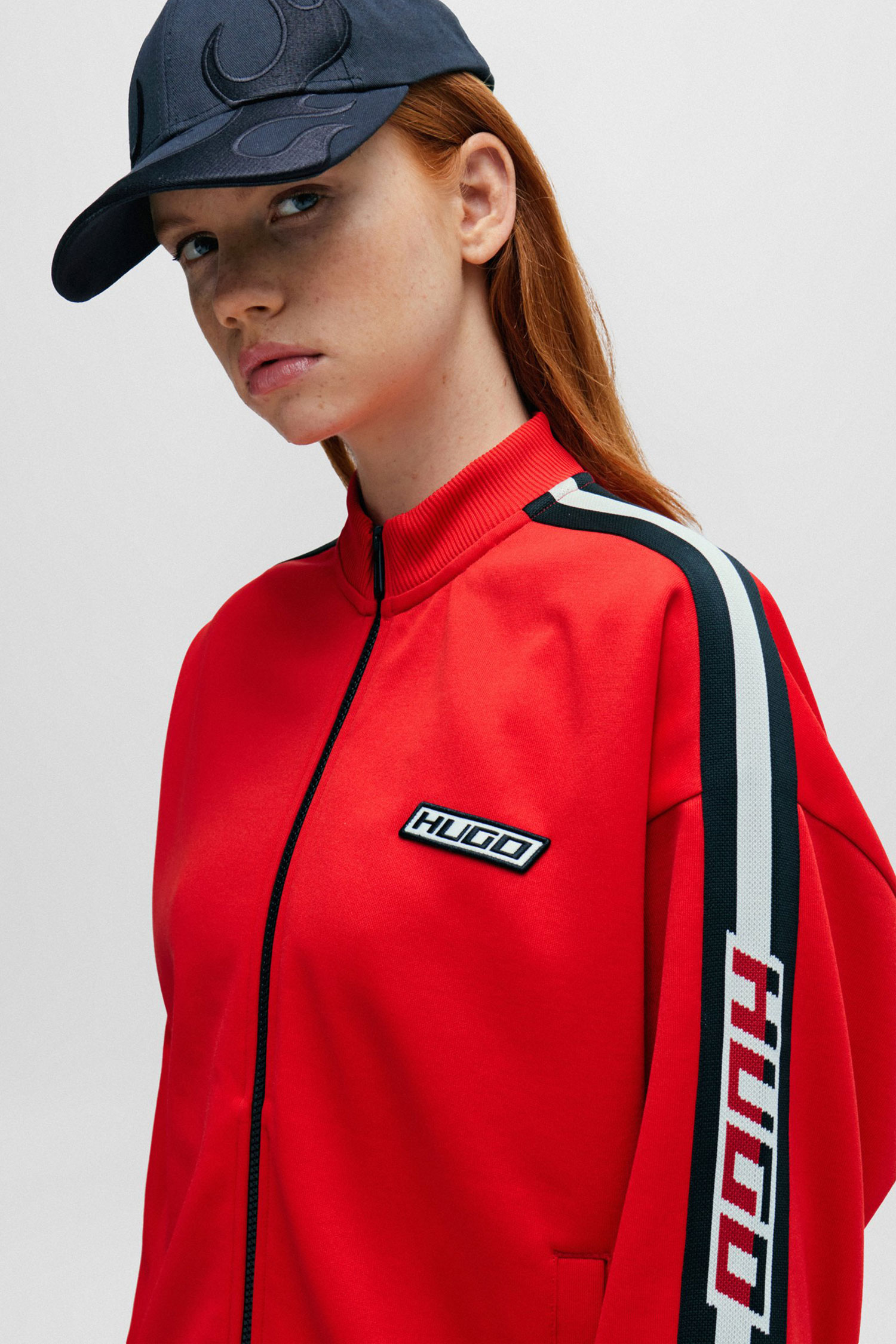 Женская красная спортивная кофта HUGO 50505185;693