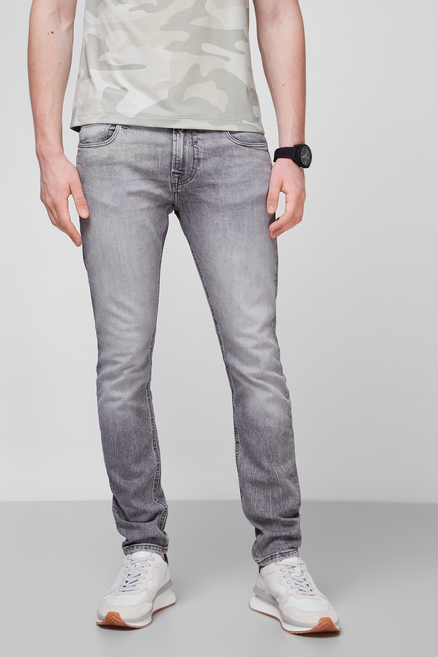 Сірі джинси для хлопців Guess M1RA27.D4BA1;BAR1