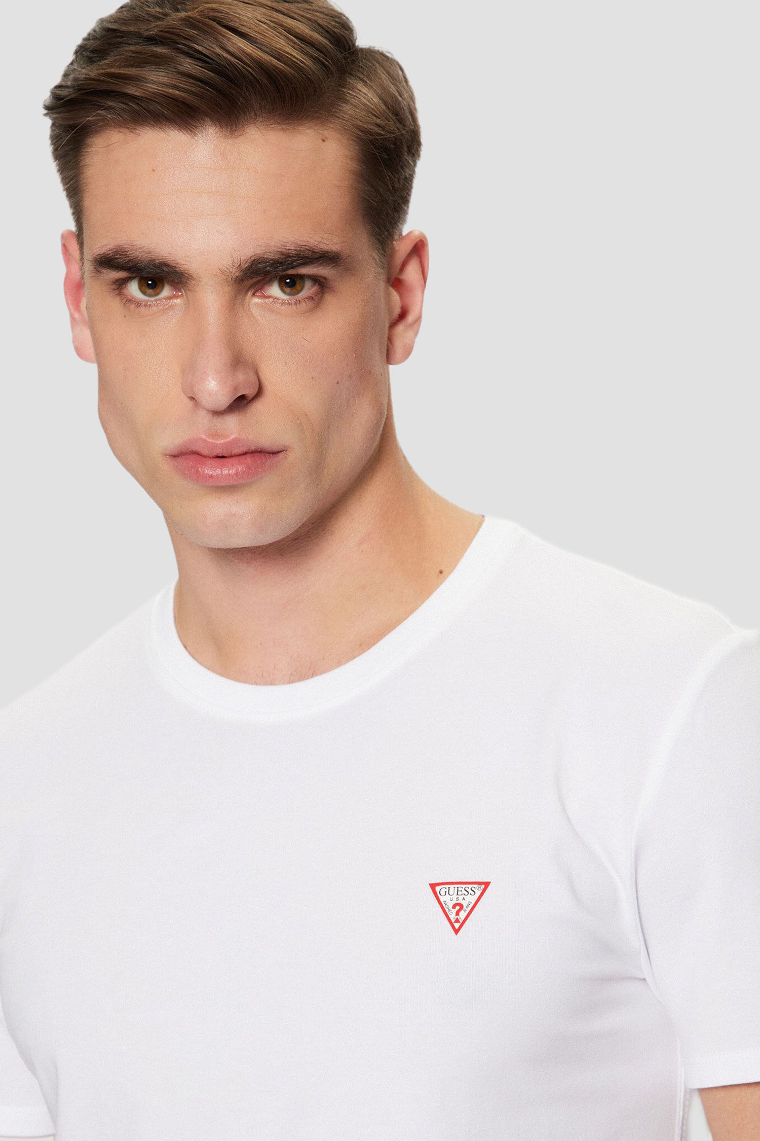 Чоловіча біла футболка Guess M2YI24.J1314;G011