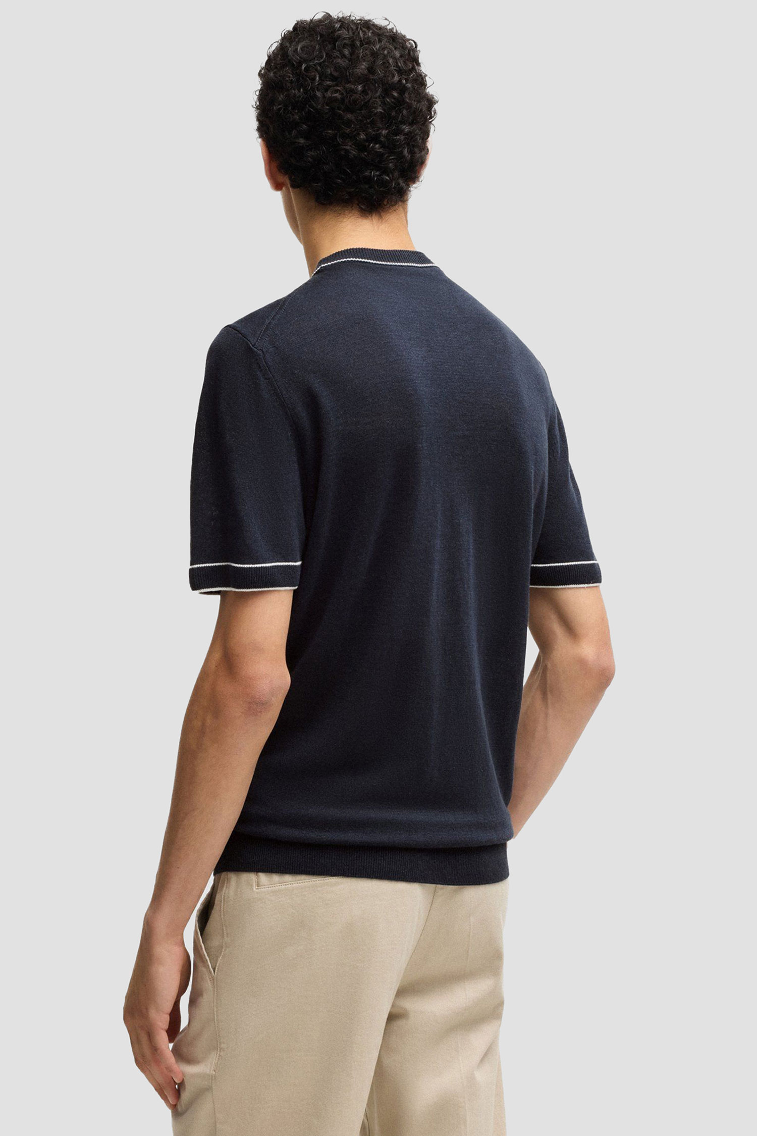 Чоловічий темно-синій лляний джемпер BOSS 50537639;404