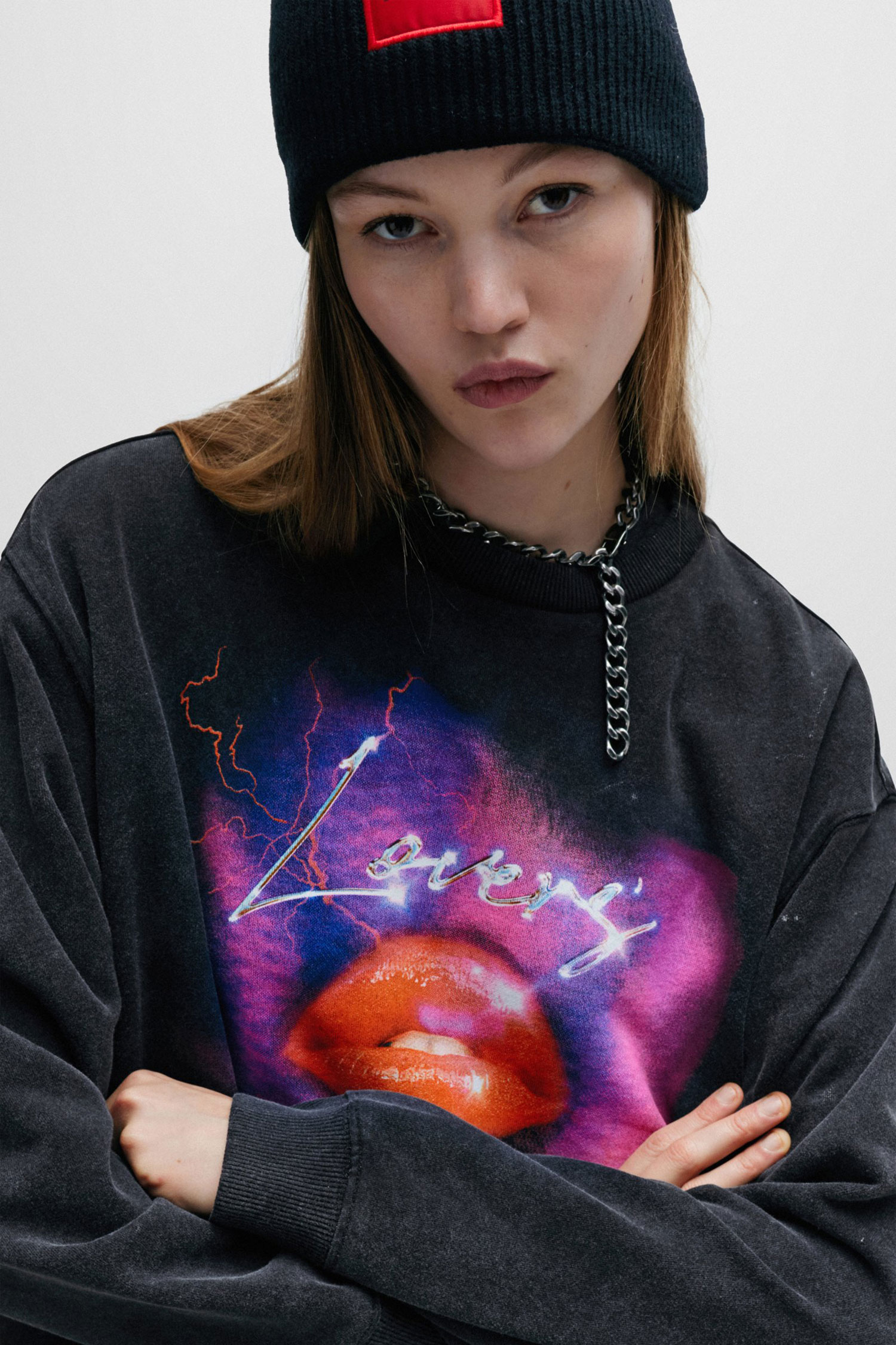 Женский черный свитшот HUGO 50508524;002