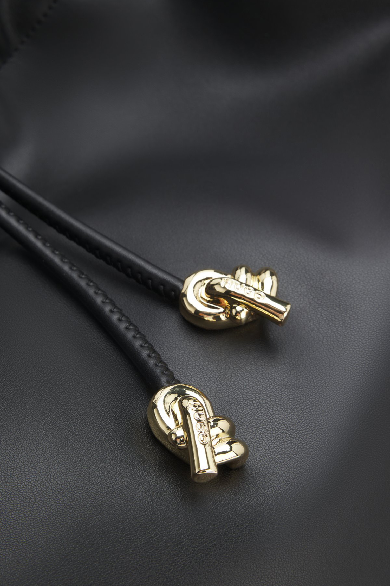 Женская черная сумка HUGO 50552198;001