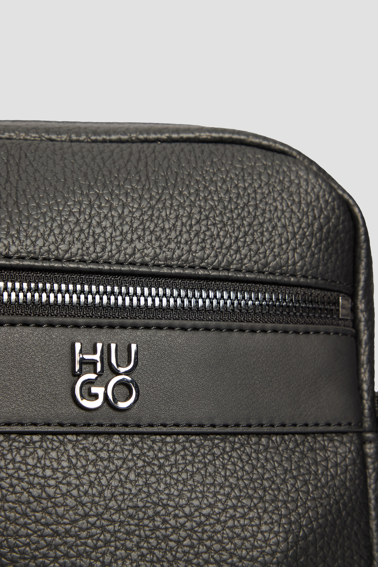 Чоловіча чорна сумка HUGO 50547439;001