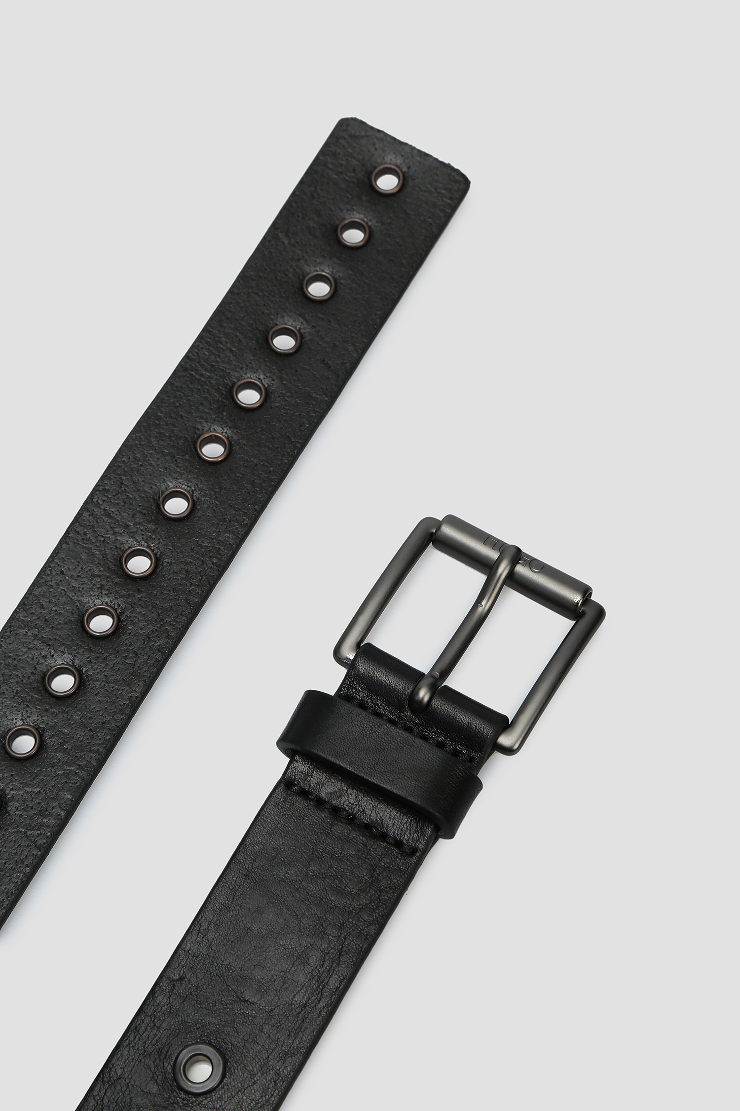 Мужской черный кожаный ремень HUGO 50429945;001