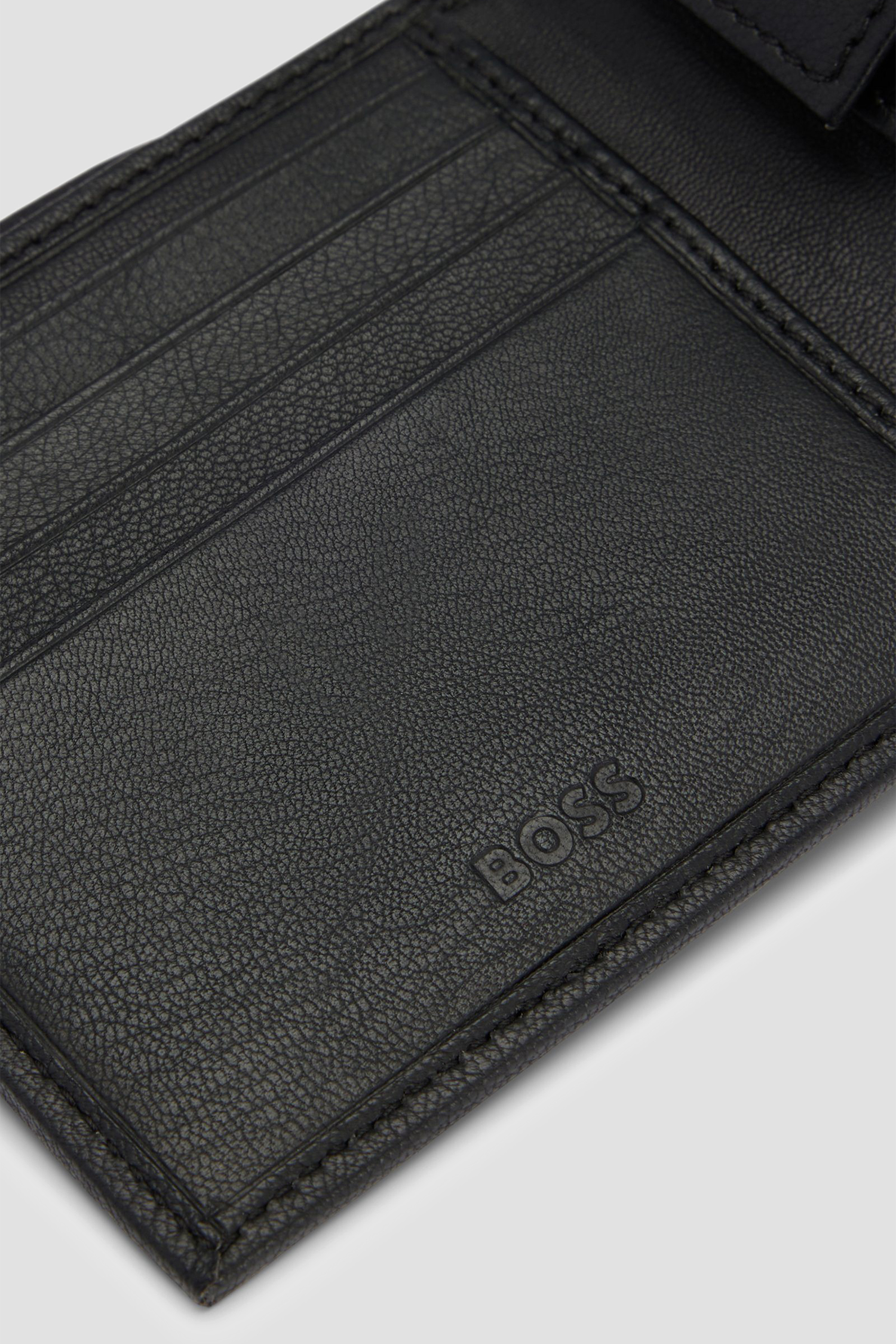 Мужской черный кожаный кошелек BOSS 50470802;001