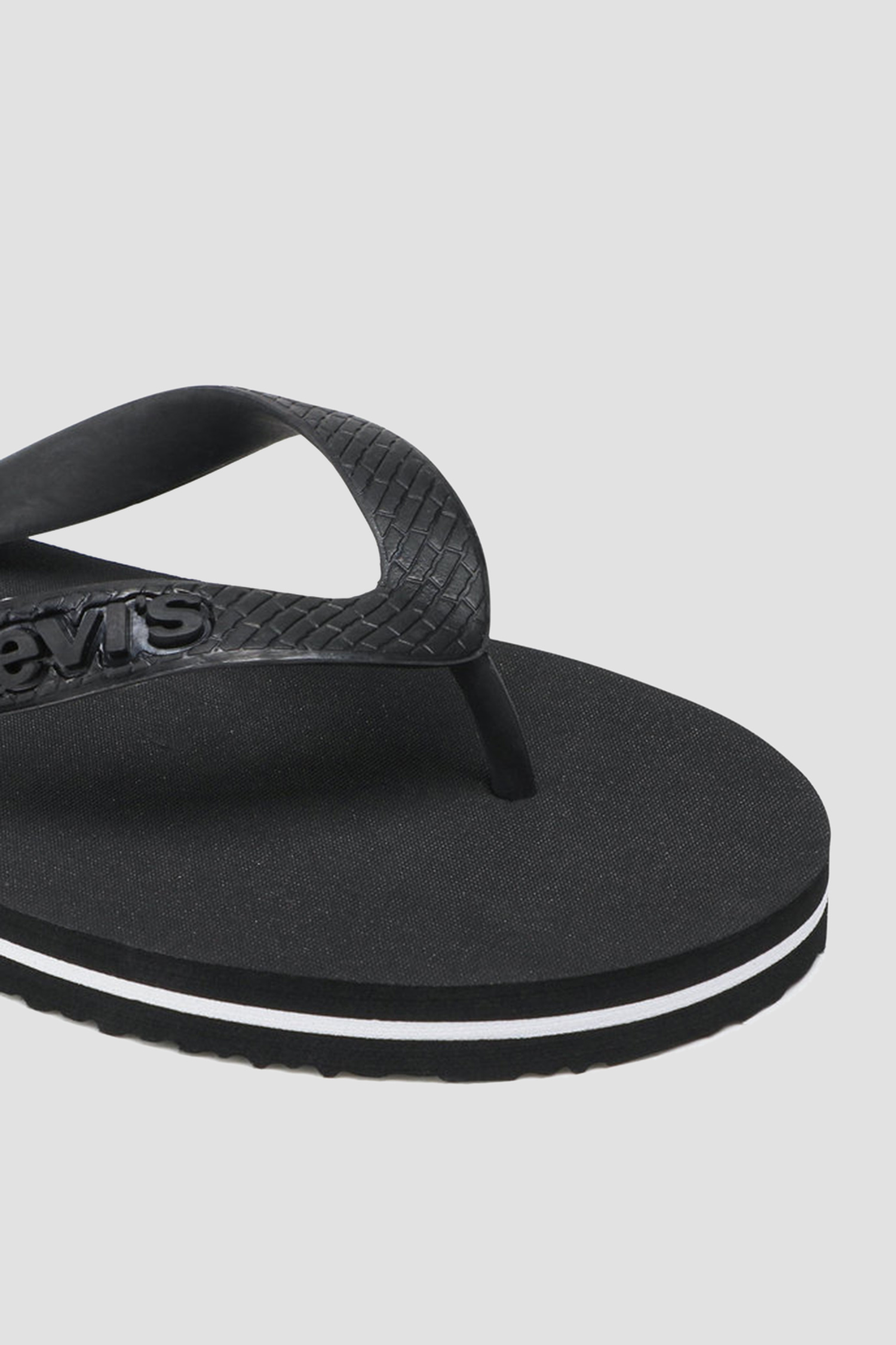 Чорні в'єтнамки Levi’s® 234226;627.59